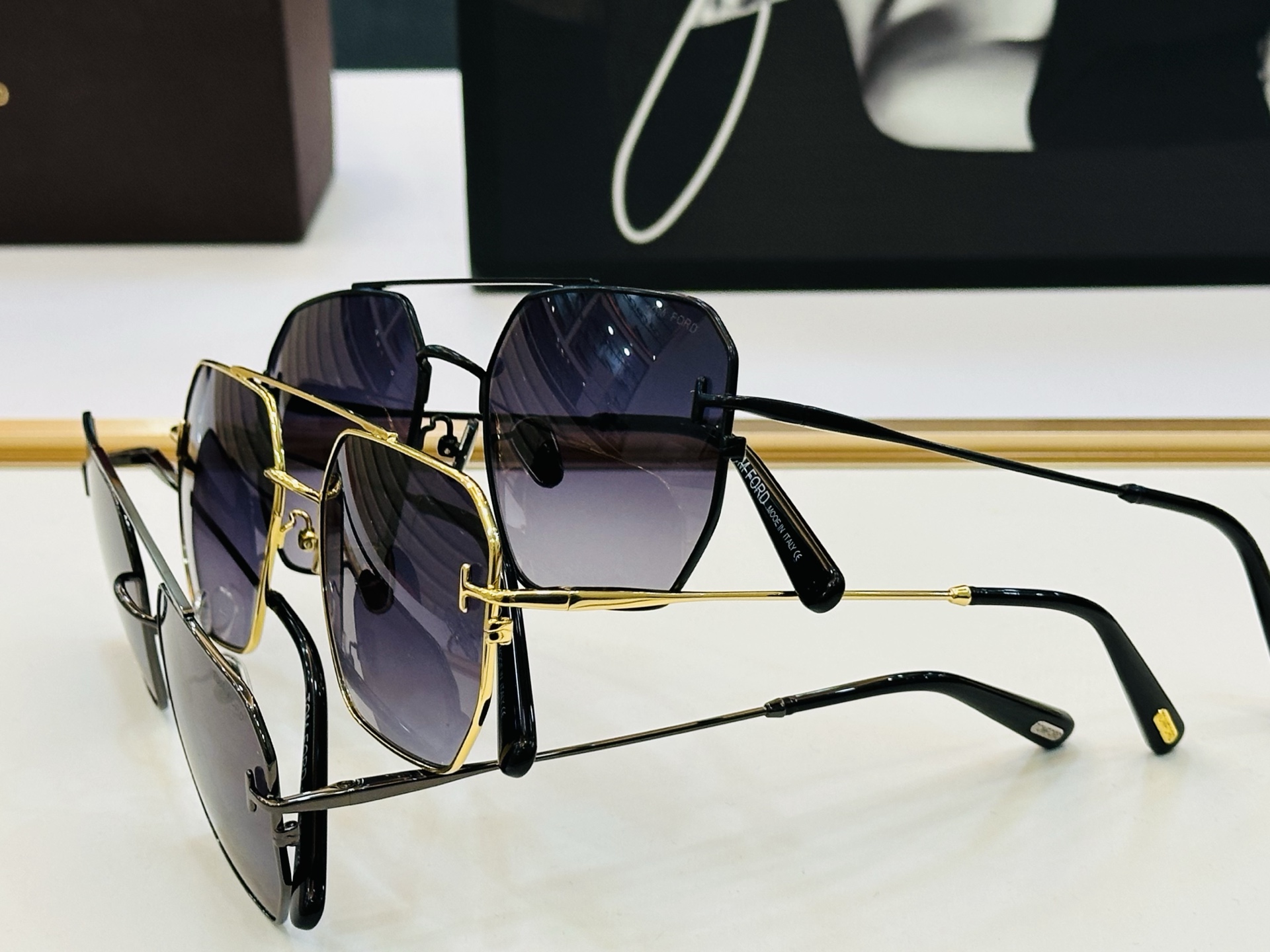 🆕款 TOM FORD🏇汤姆家 MODEL:1249-K size：61口16-145 🈷️😍时尚潮流 