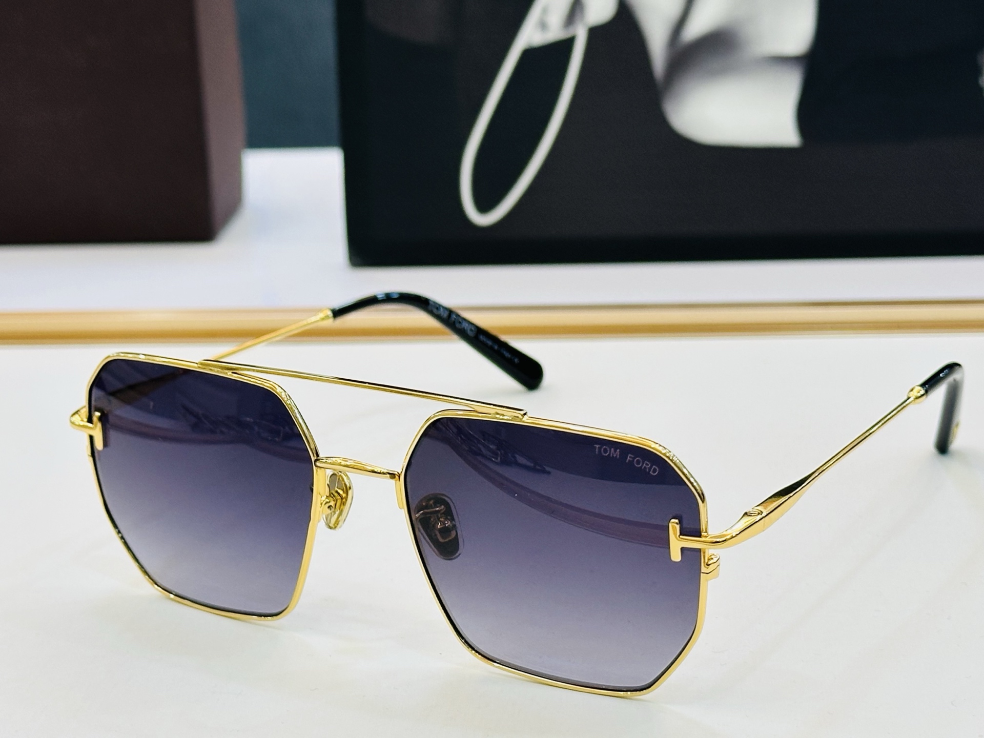 🆕款 TOM FORD🏇汤姆家 MODEL:1249-K size：61口16-145 🈷️😍时尚潮流 