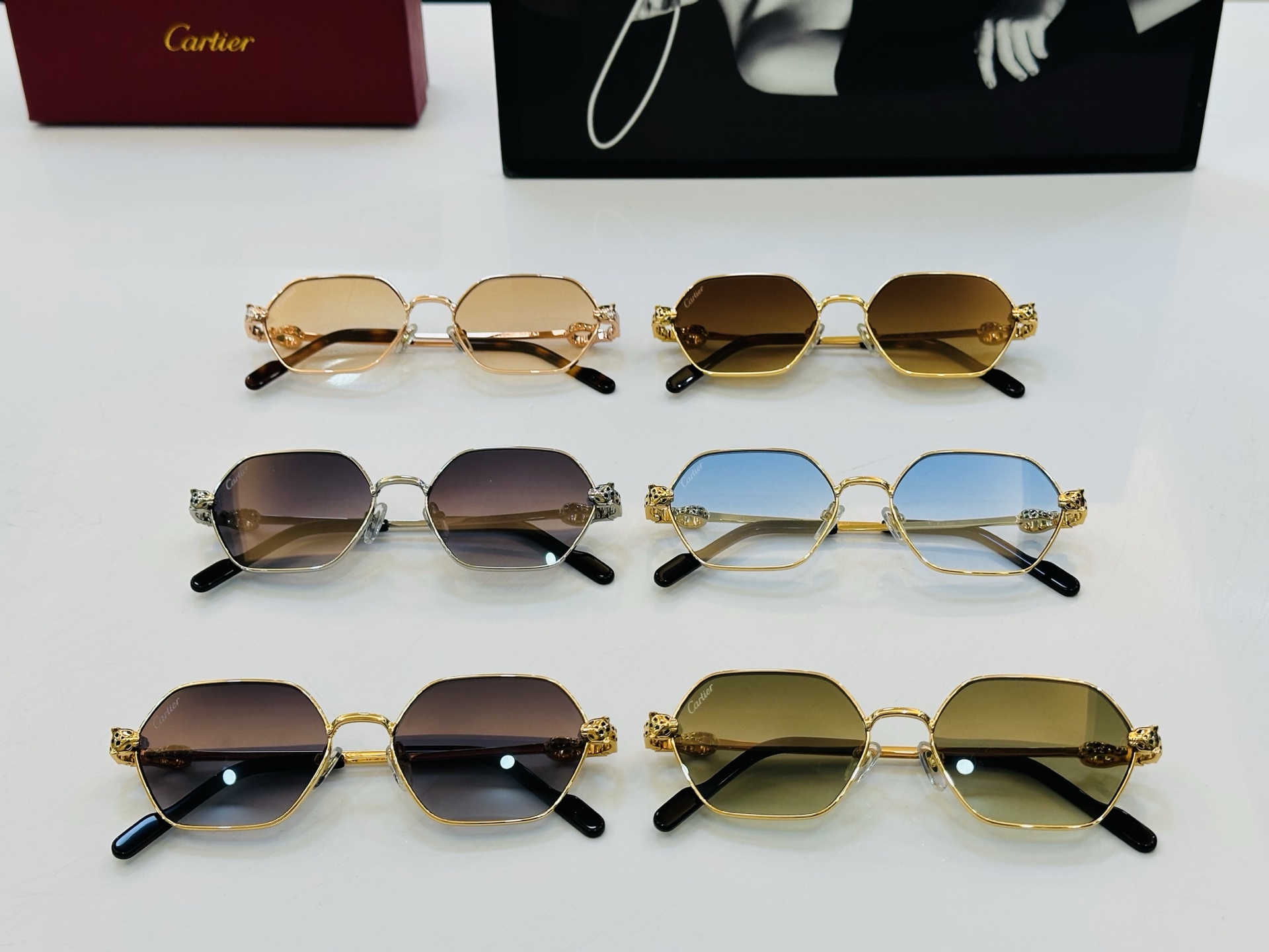 Cartie* 卡家 CT0754S 太阳镜 Size：55口17-143 工艺精湛气质十足！bm男女同