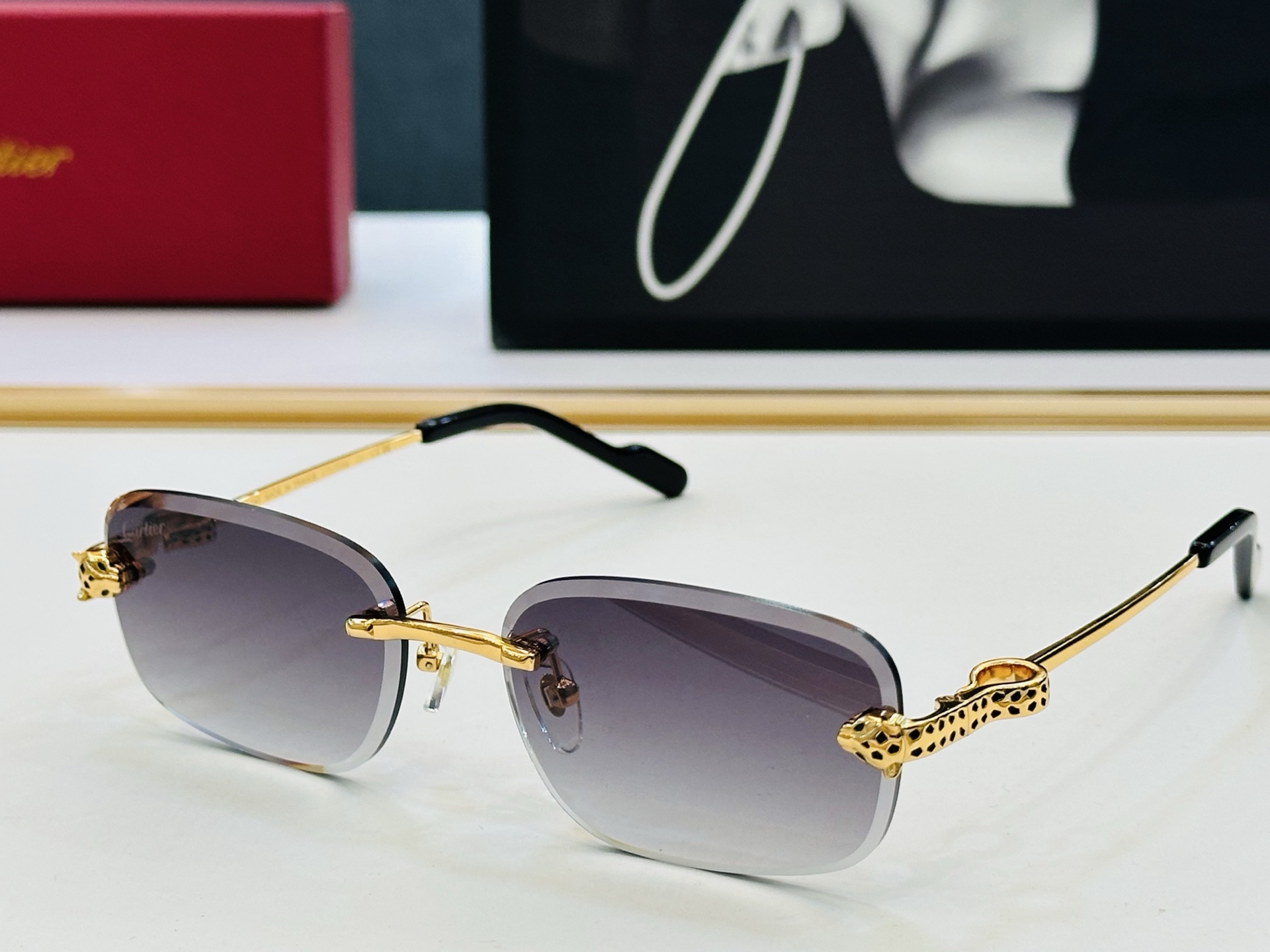 Cartie* 卡家 CT0755S 太阳镜 Size：57口17-143 工艺精湛气质十足！bm男女同