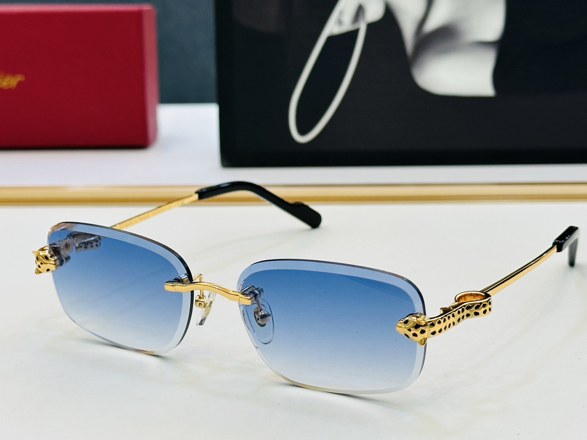 Cartie* 卡家 CT0755S 太阳镜 Size：57口17-143 工艺精湛气质十足！bm男女同