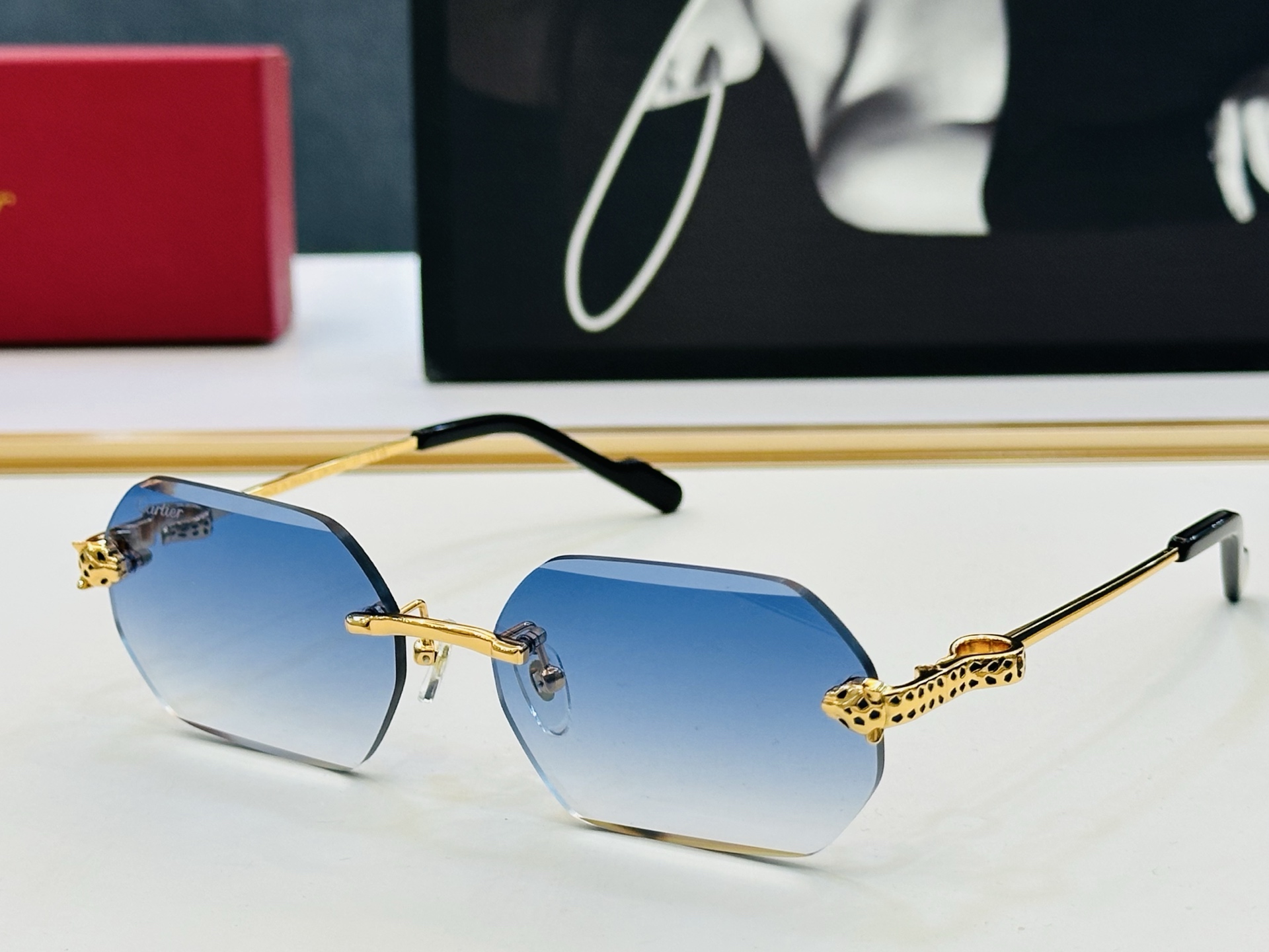 Cartie* 卡家 CT0756S 太阳镜 Size：58口17-143 工艺精湛气质十足！bm男女同