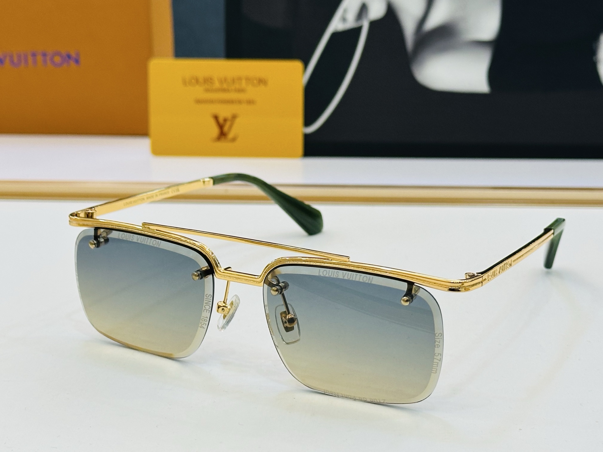 路易家 🎩ZU Size：63口17-145 充满活力的 展现独特个性🌟展现大气的你 K高品质 👍👍