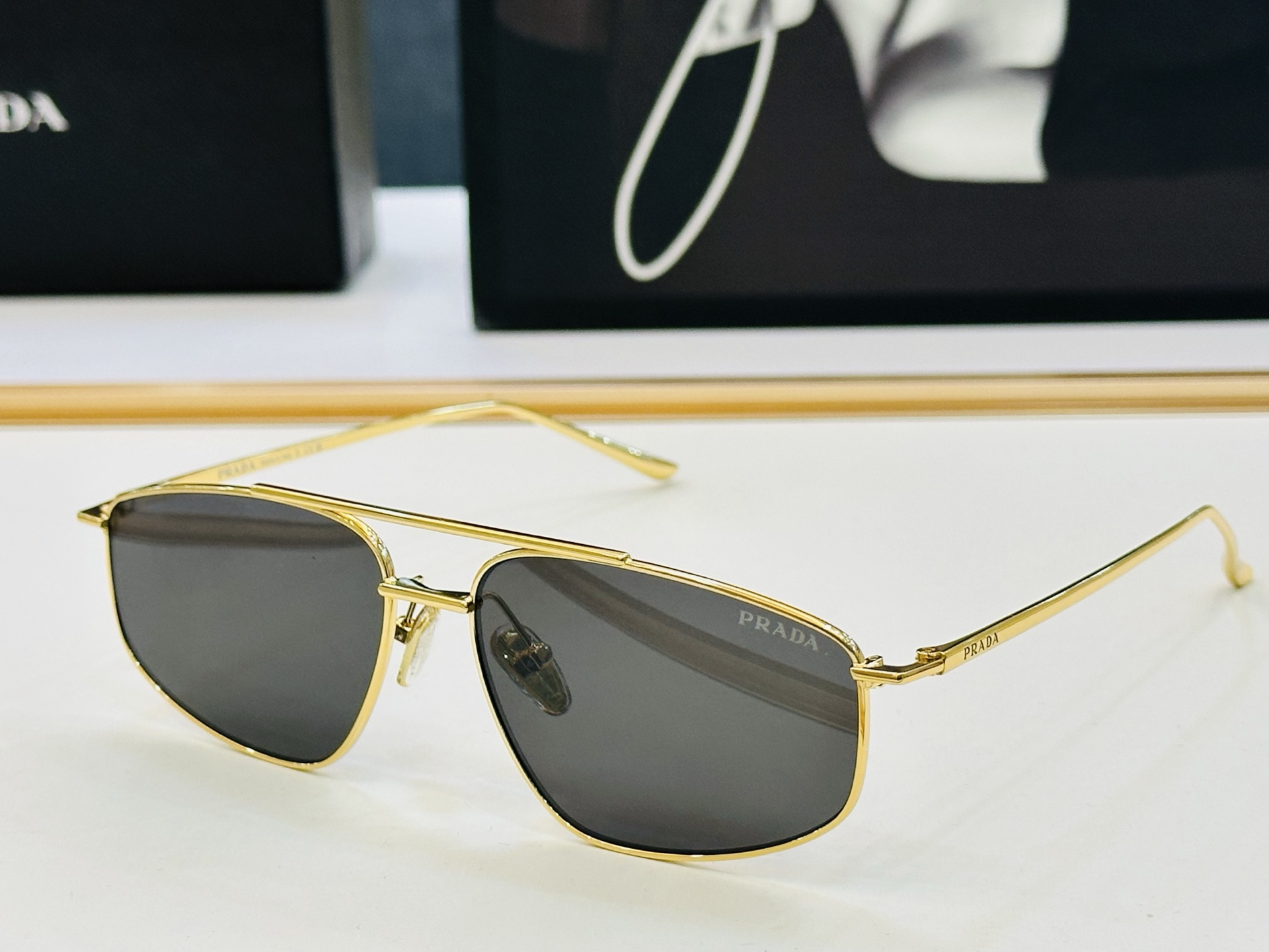 🔺PRAD*🔻普家 PR C51S Size：58口16-145 眼镜系列堪称精湛制作 彰显独特个性 最