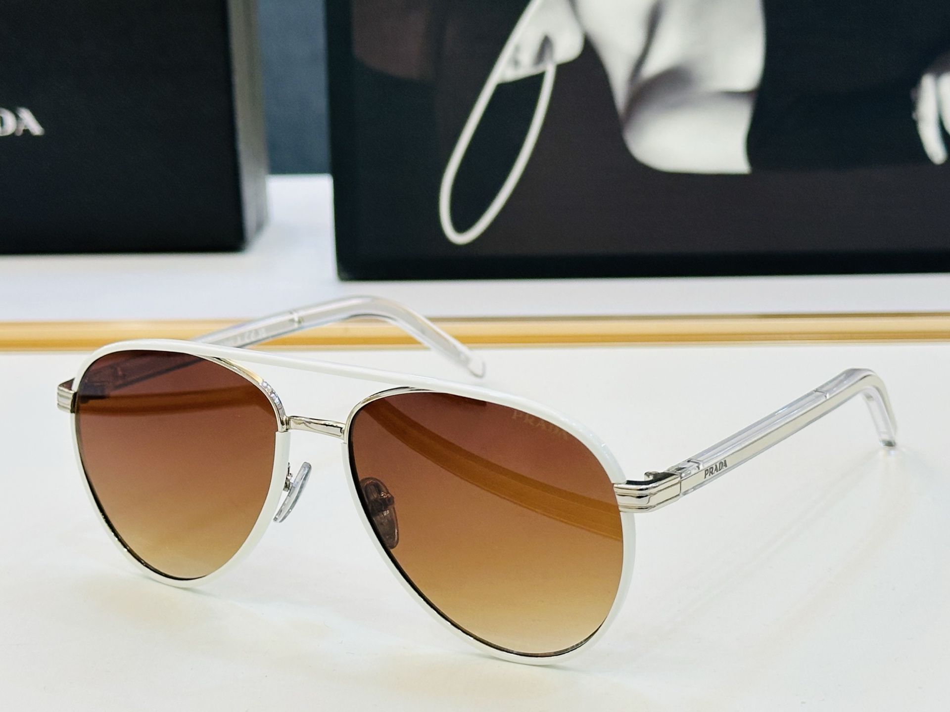 🔺PRAD*🔻普家 PR B57S Size：56口15-145 眼镜系列堪称精湛制作 彰显独特个性 最