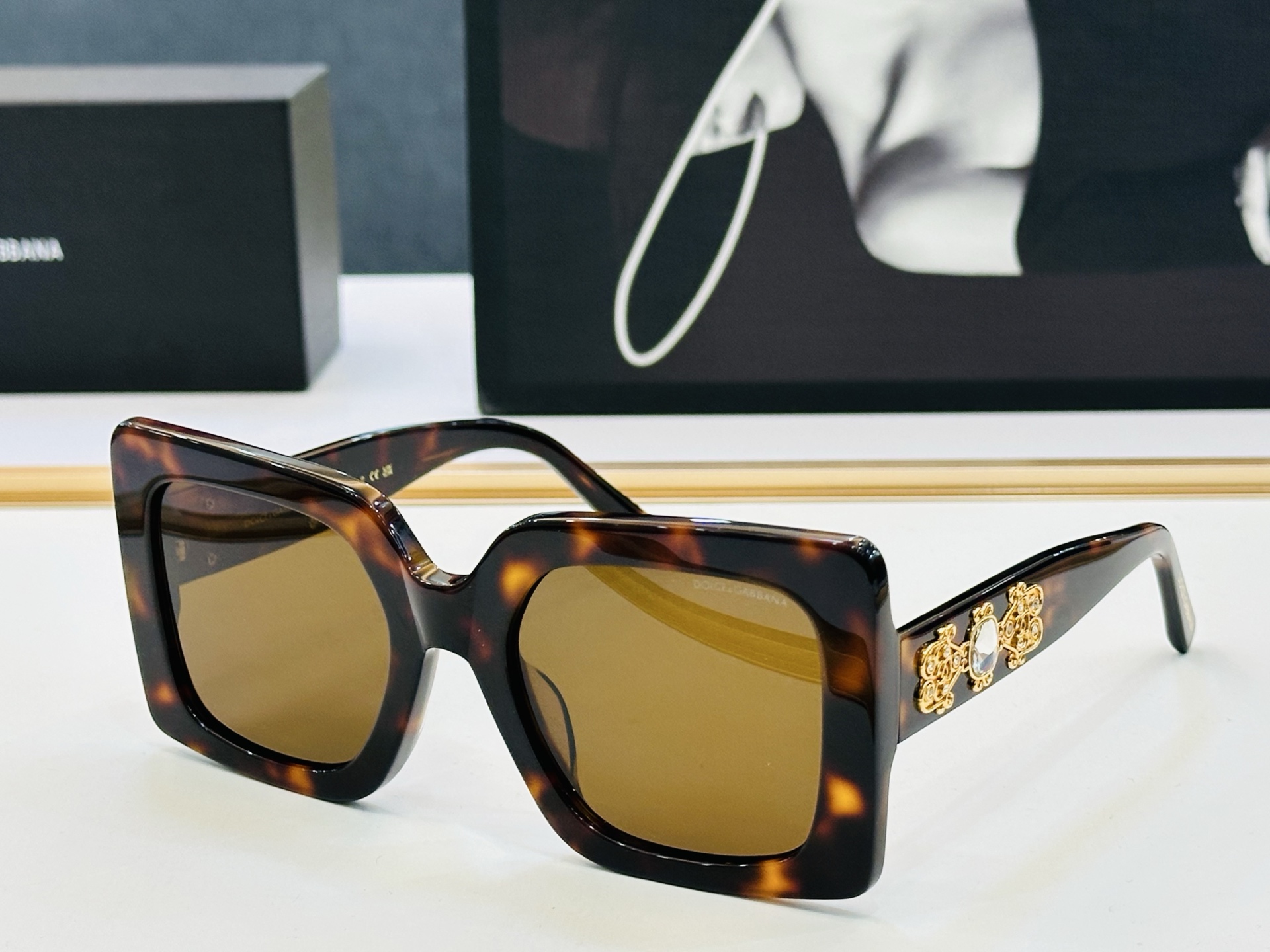 🆕 🔺DOLCE&GABBAN*🔻DG4525Size：54口22-145 新颖独特🔝🔝bm美艳绝伦