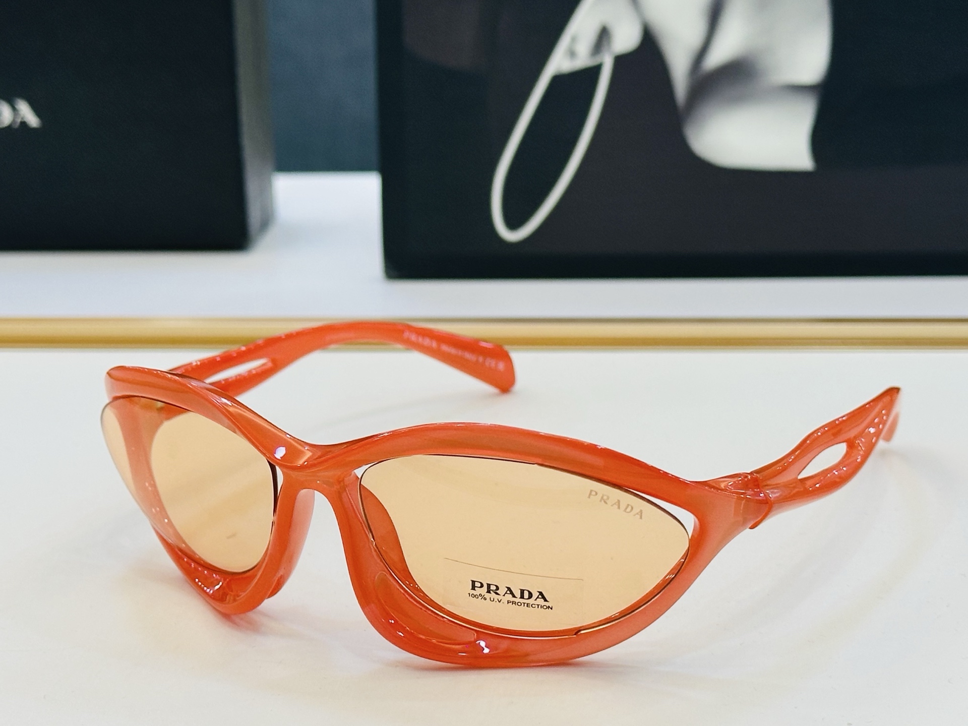 🔺PRAD*🔻普家 SPR A26 Size：63口17-130 眼镜系列堪称精湛制作 彰显独特个性 一