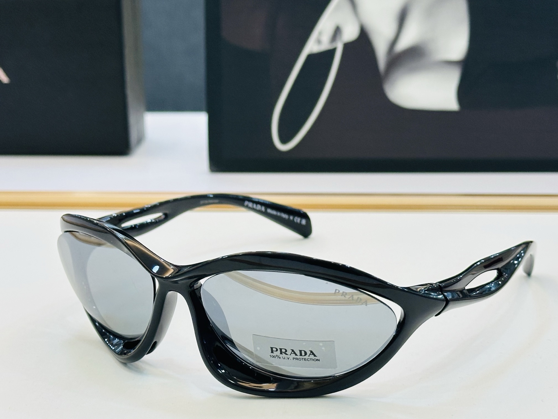 🔺PRAD*🔻普家 SPR A26 Size：63口17-130 眼镜系列堪称精湛制作 彰显独特个性 一