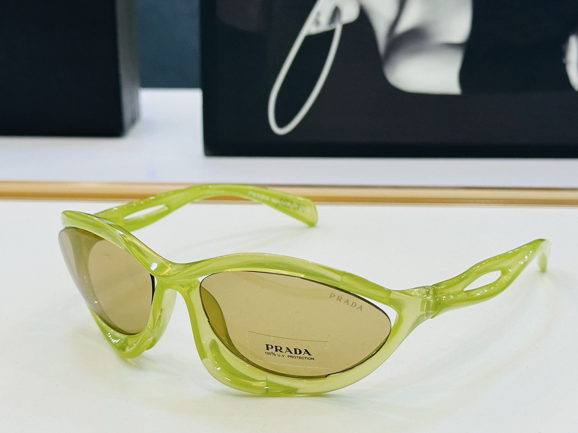 🔺PRAD*🔻普家 SPR A26 Size：63口17-130 眼镜系列堪称精湛制作 彰显独特个性 一