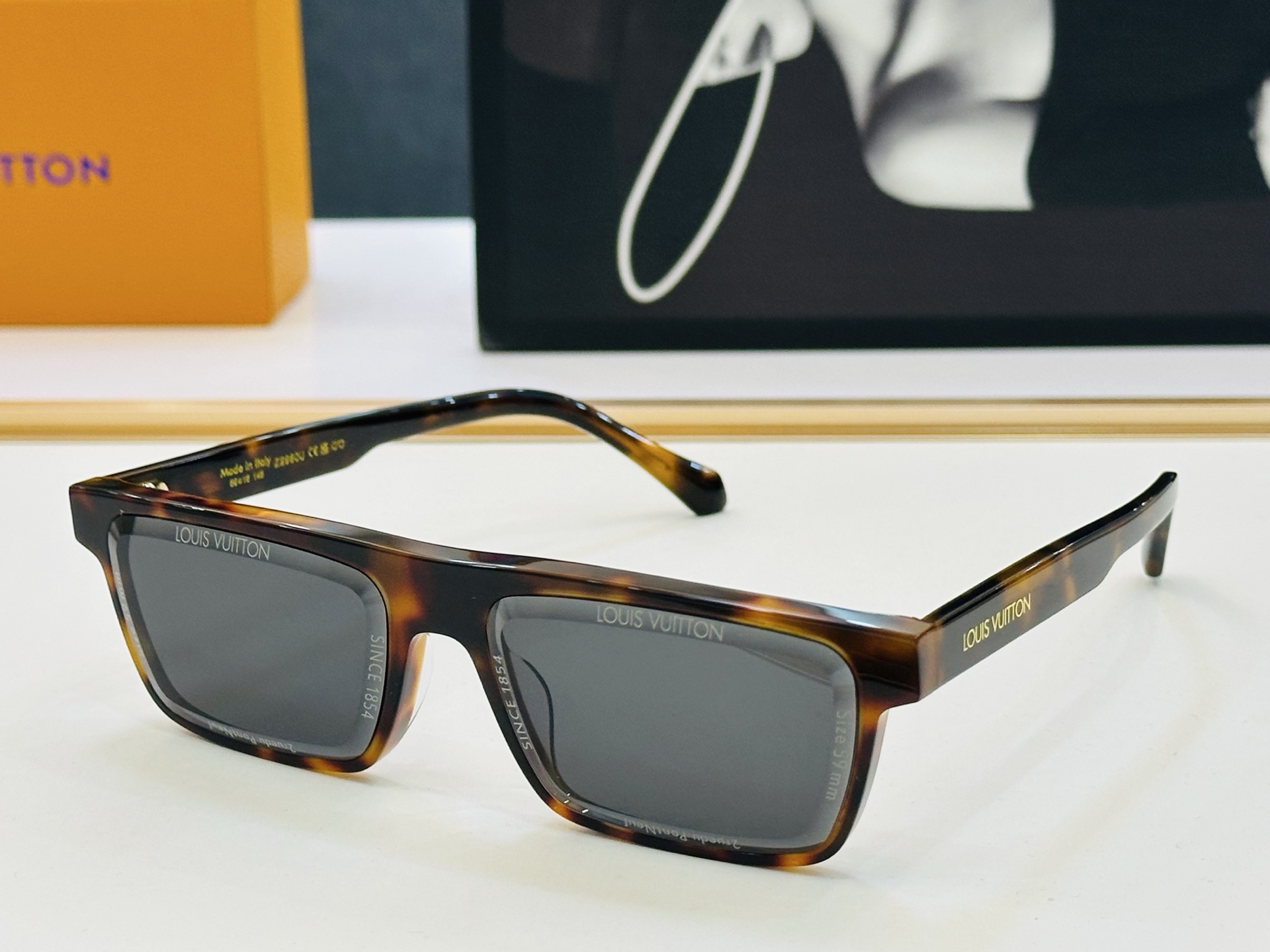 路易家 🎩Z2980U Size：59口16-145 充满活力的 展现独特个性🌟展现大气的你 Wen 高