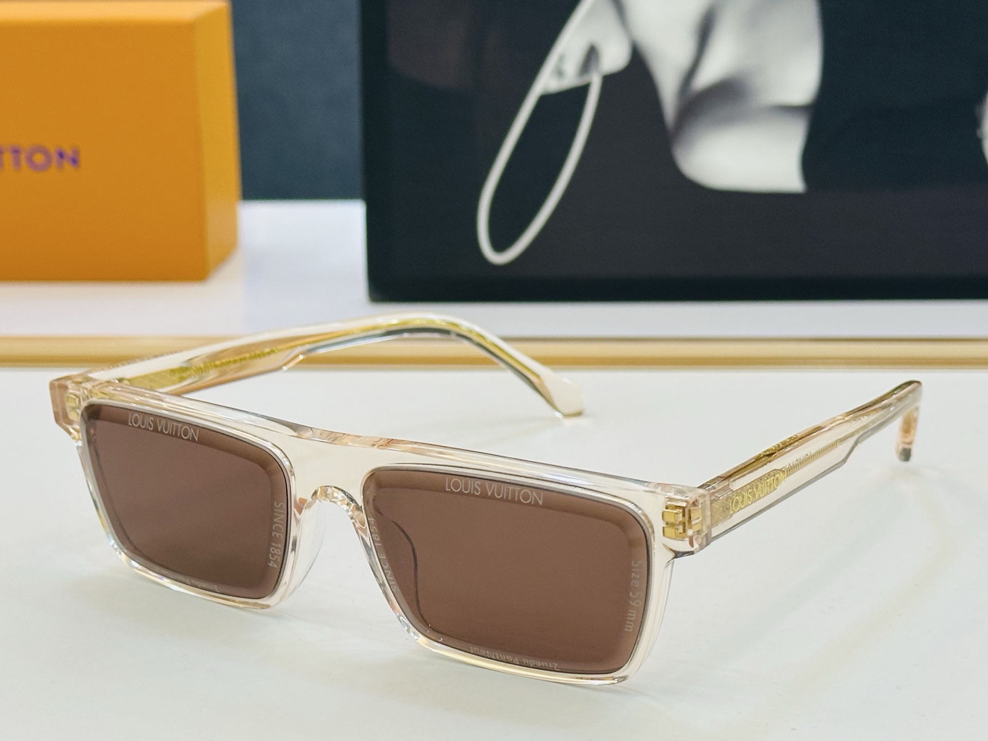 路易家 🎩Z2980U Size：59口16-145 充满活力的 展现独特个性🌟展现大气的你 Wen 高