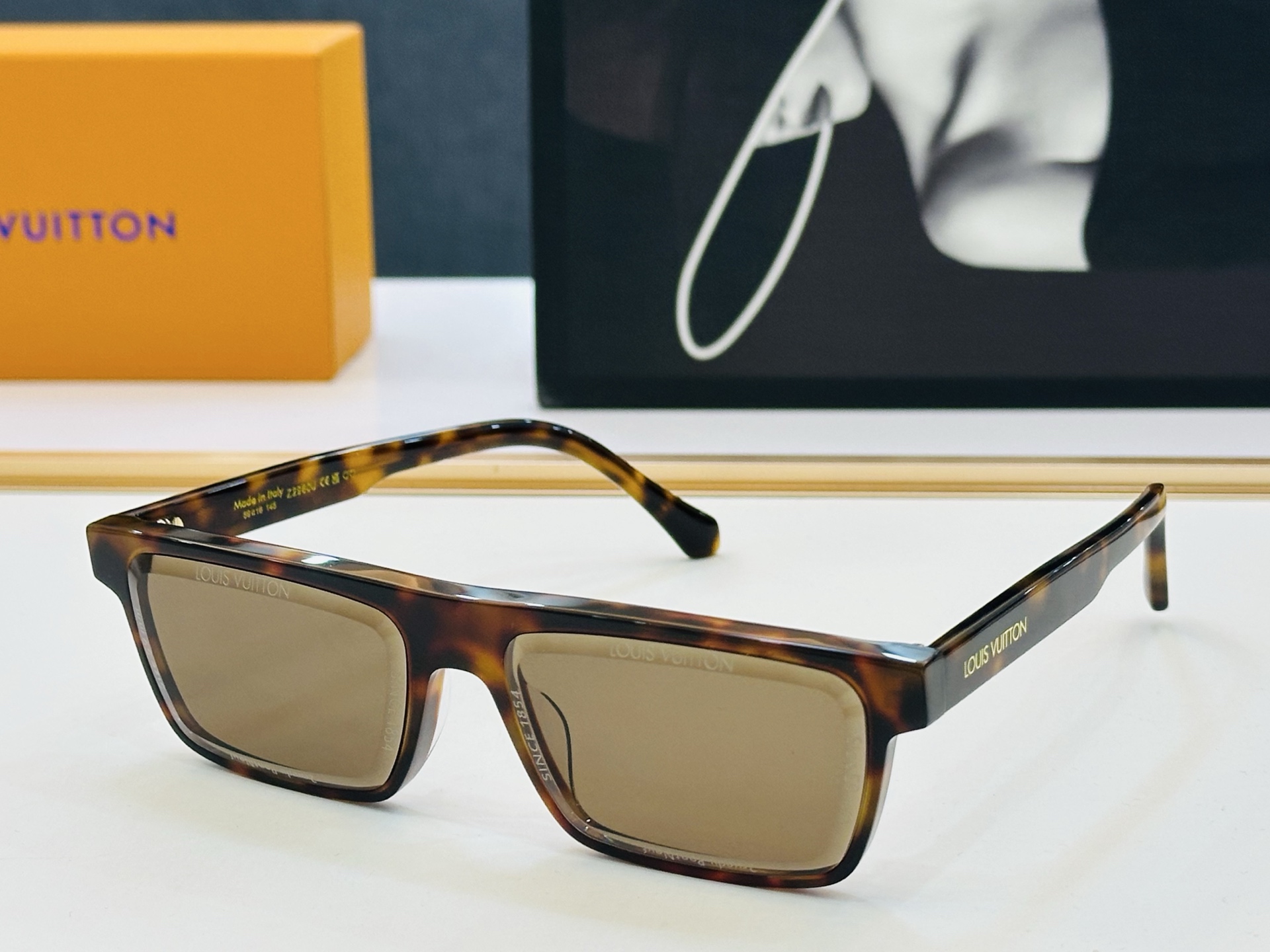 路易家 🎩Z2980U Size：59口16-145 充满活力的 展现独特个性🌟展现大气的你 Wen 高