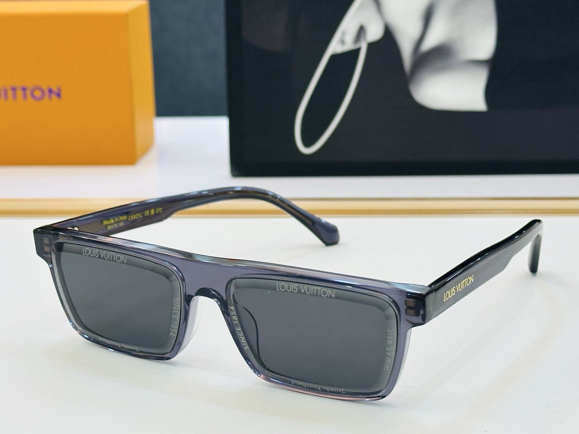 路易家 🎩Z2980U Size：59口16-145 充满活力的 展现独特个性🌟展现大气的你 Wen 高