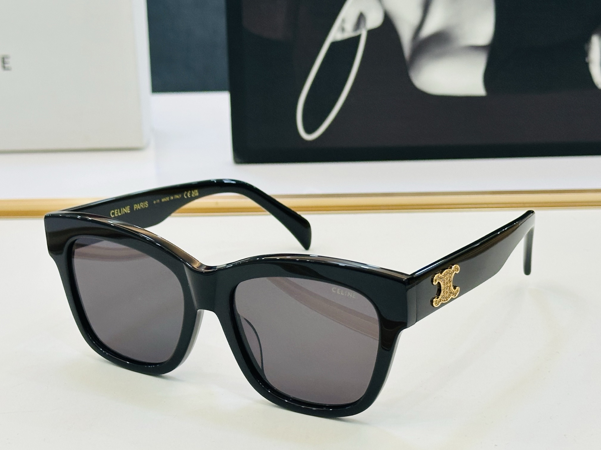 NO:553974,[CELINE] Celine CL40253 Size 55 mouth 18-145 The best-selling style, European and American style, good gloss, XL craftsmanship, glasses, sunglasses, sunglasses, glasses, celine, celine19860909【CELINE】赛琳 CL40253 Size55口18-145 一直热销的款式,欧美风 光泽度好 XL工艺超赞 眼镜墨镜太阳镜,眼镜,celine,celine,glasses