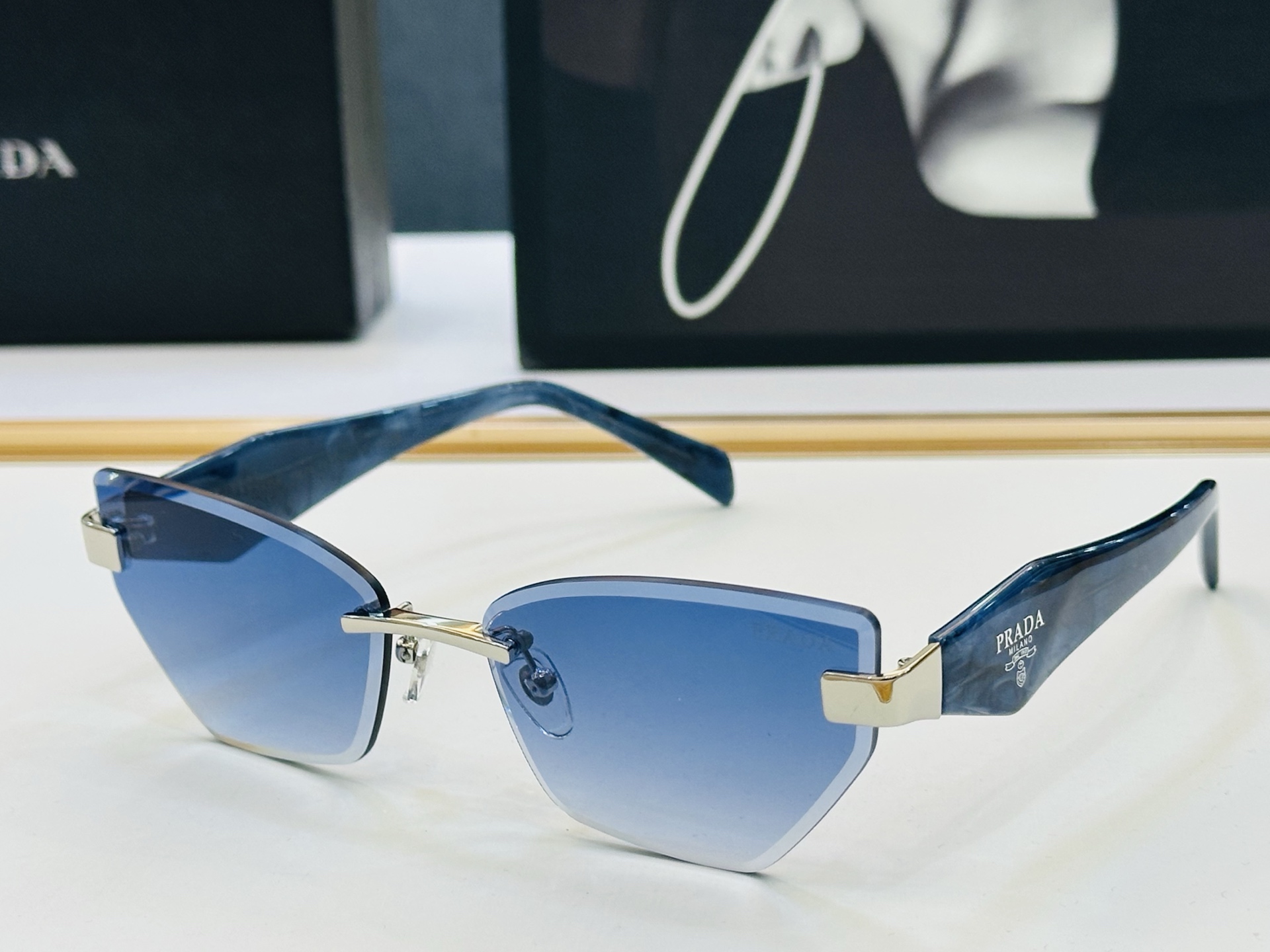 🔺PRAD*🔻普家 PR210VS Size：61口17-148 眼镜系列堪称精湛制作 彰显独特个 XL