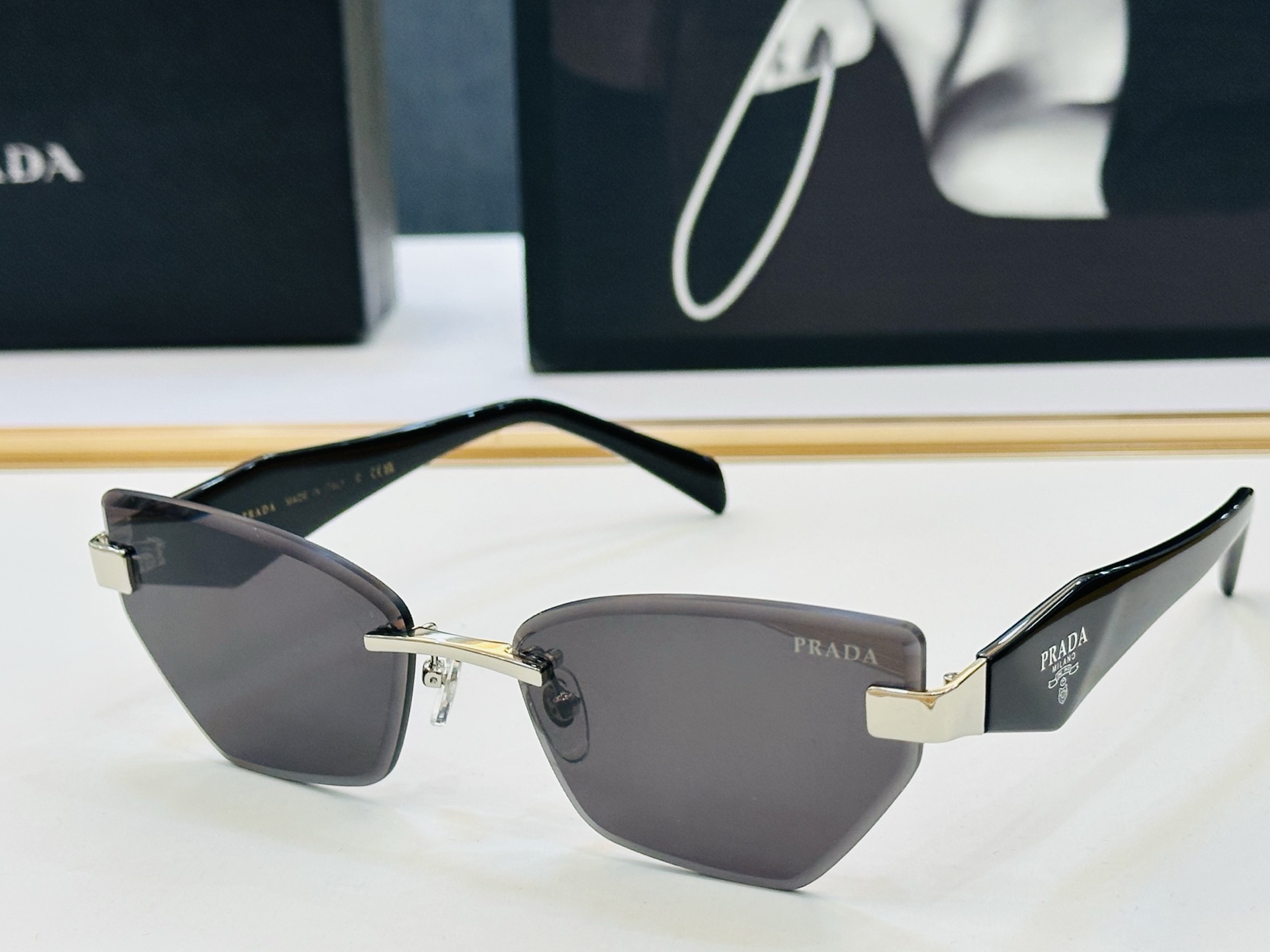 🔺PRAD*🔻普家 PR210VS Size：61口17-148 眼镜系列堪称精湛制作 彰显独特个 XL