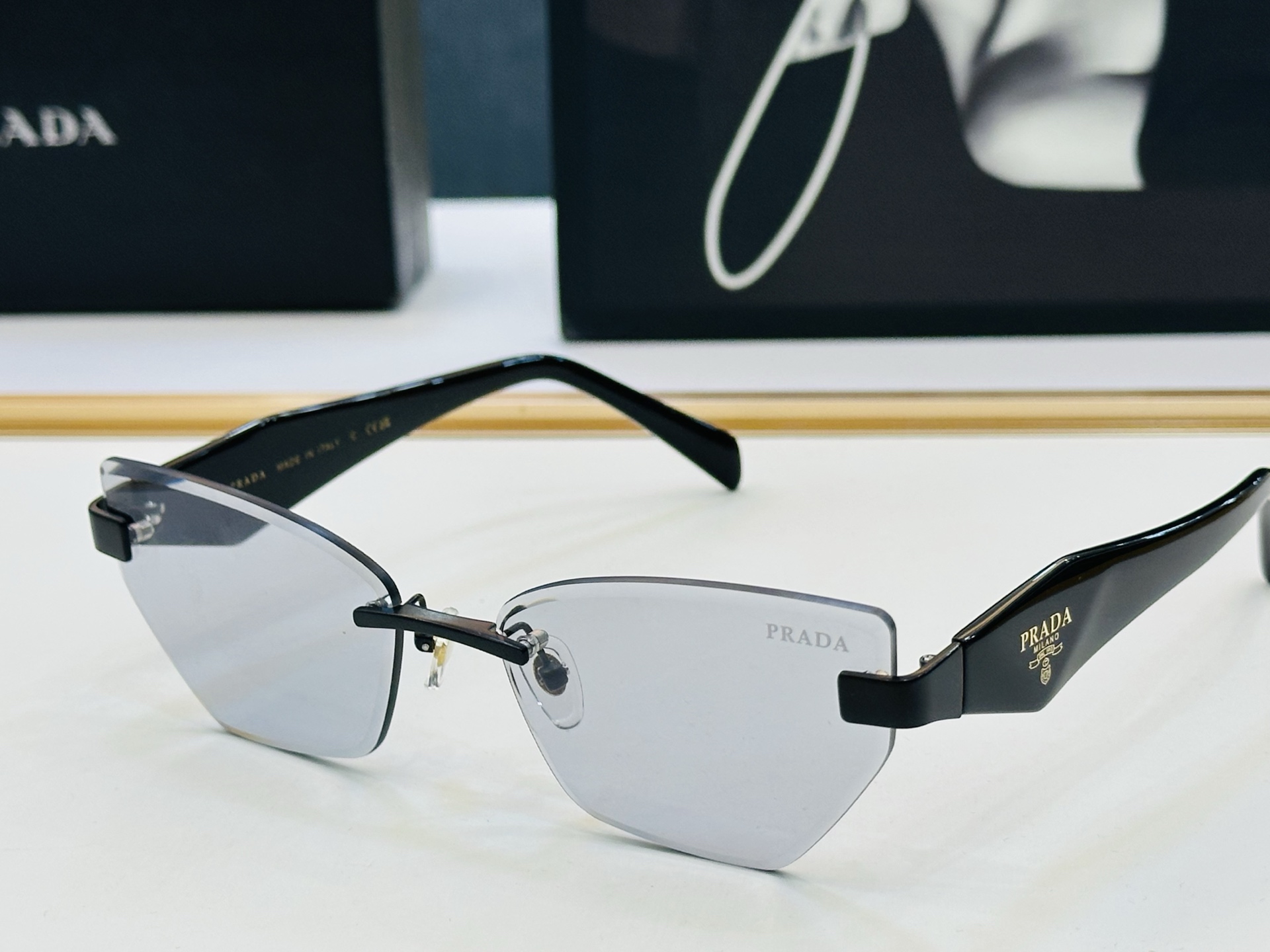 🔺PRAD*🔻普家 PR210VS Size：61口17-148 眼镜系列堪称精湛制作 彰显独特个 XL