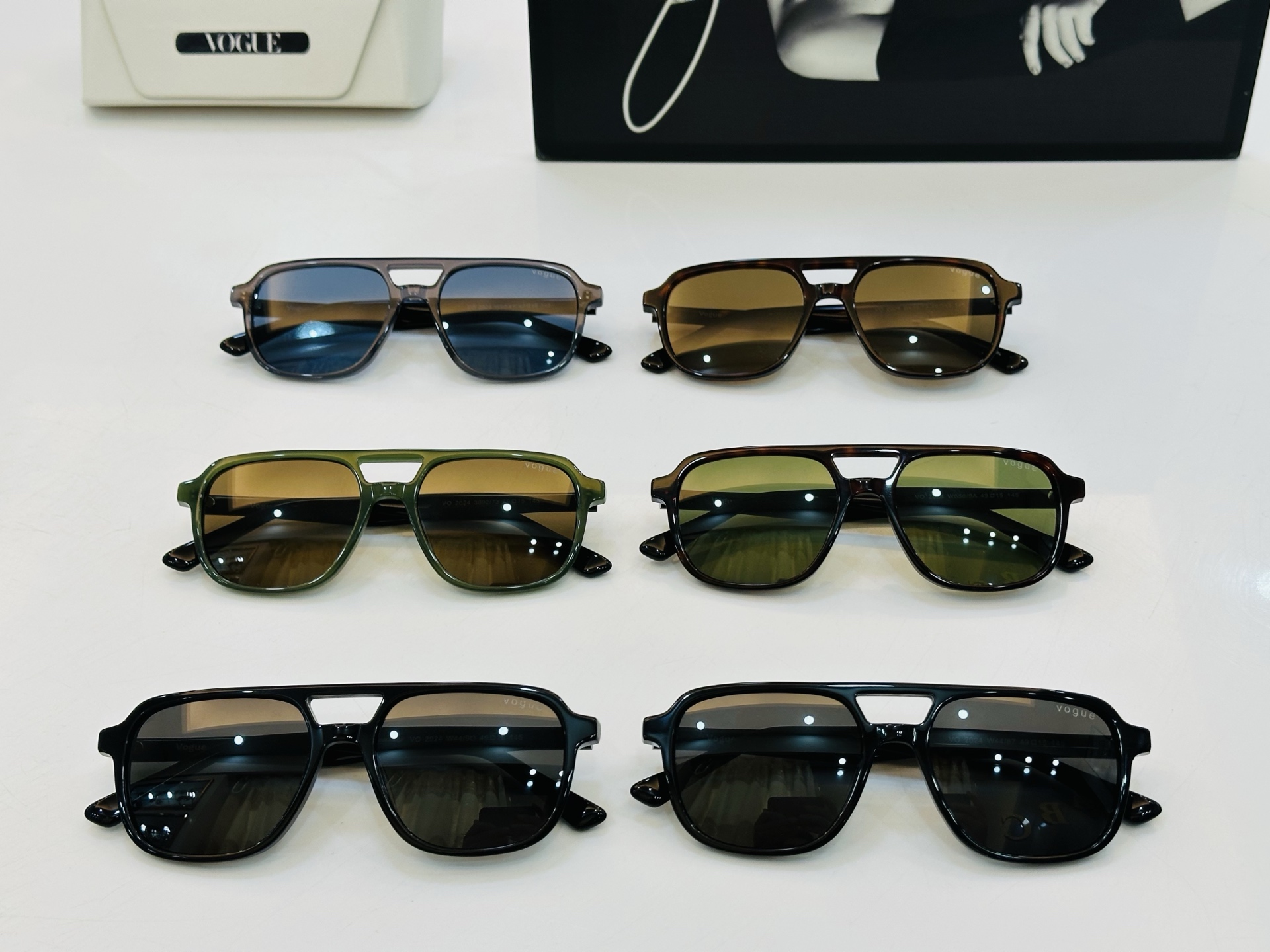 VOGUEMOD：VO2024 49口15-145 时尚太阳镜