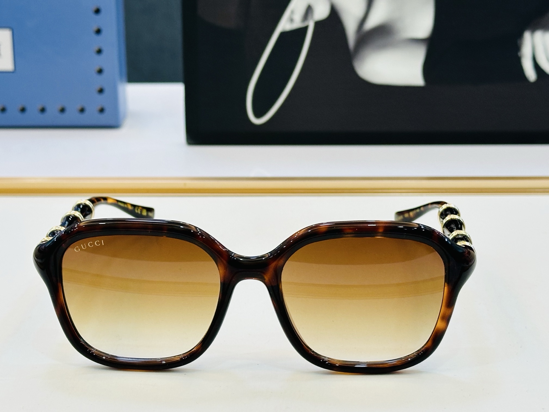 GUCC* 古家 GG2061S 🐝🐝系列 Size：55口17-140 🍁🍁 W超绝品质 。