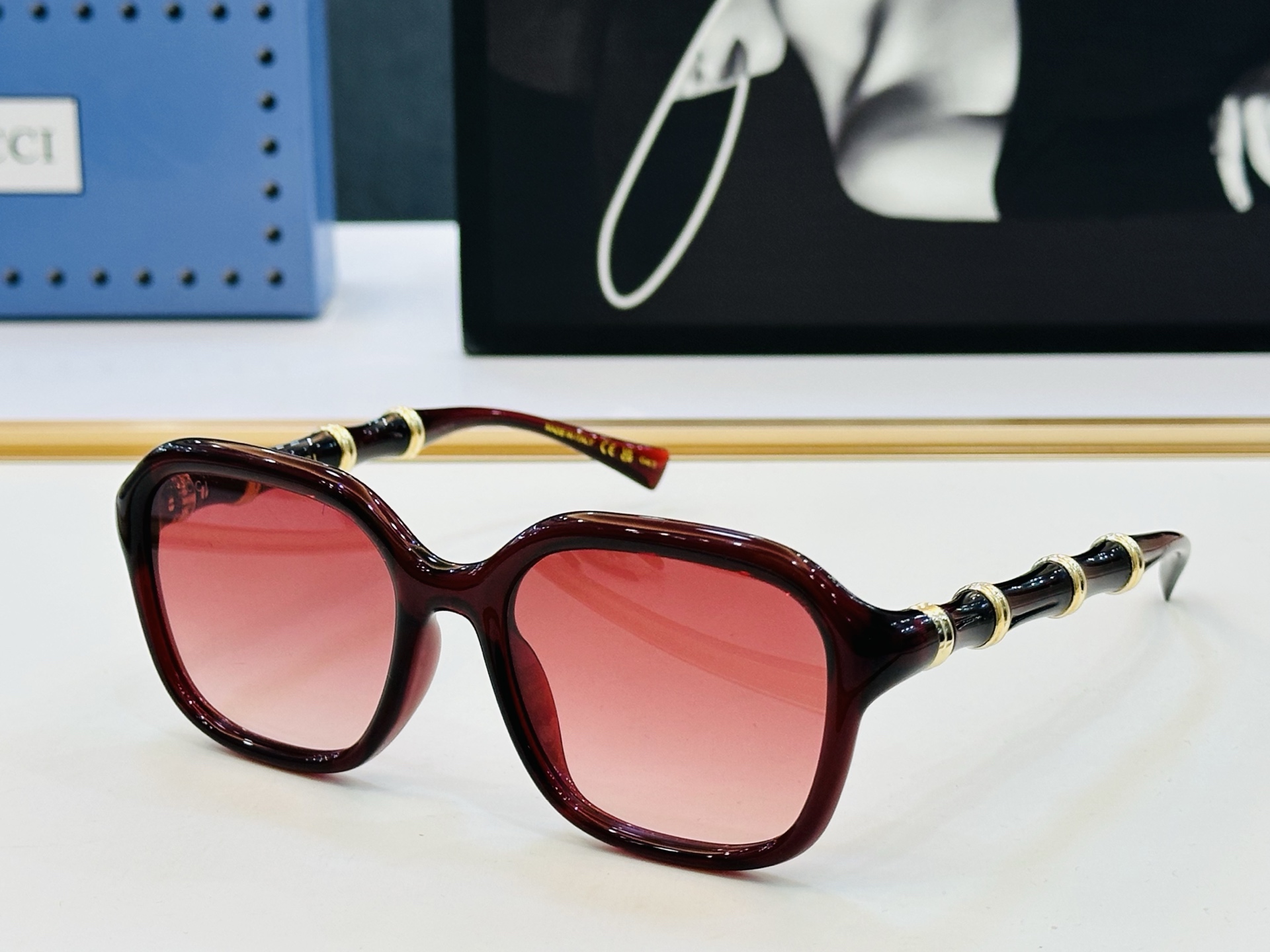 GUCC* 古家 GG2061S 🐝🐝系列 Size：55口17-140 🍁🍁 W超绝品质 。