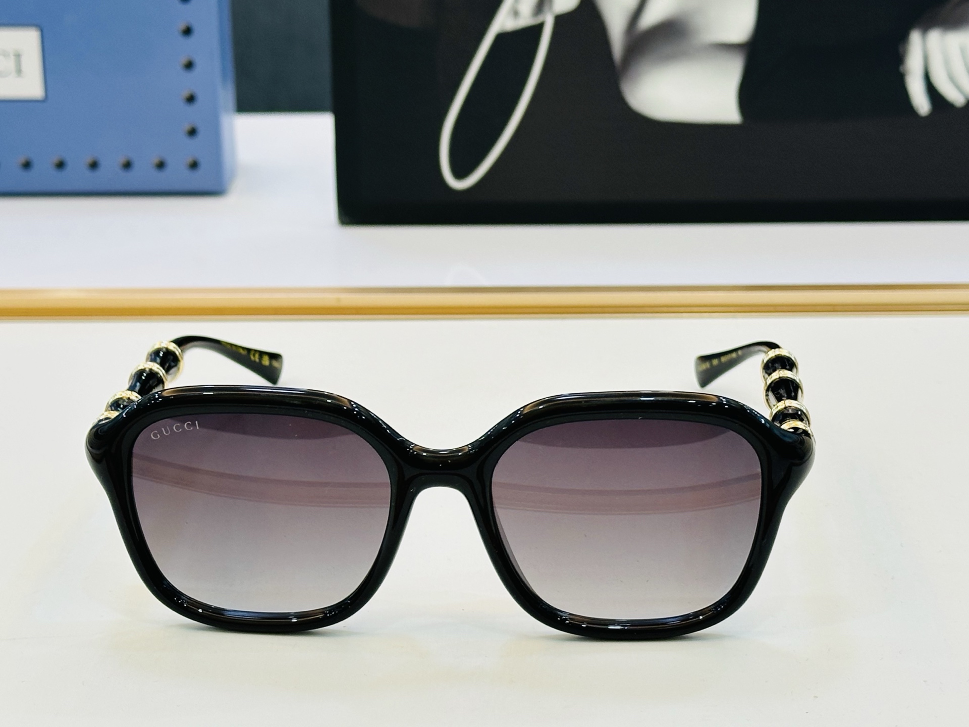 GUCC* 古家 GG2061S 🐝🐝系列 Size：55口17-140 🍁🍁 W超绝品质 。