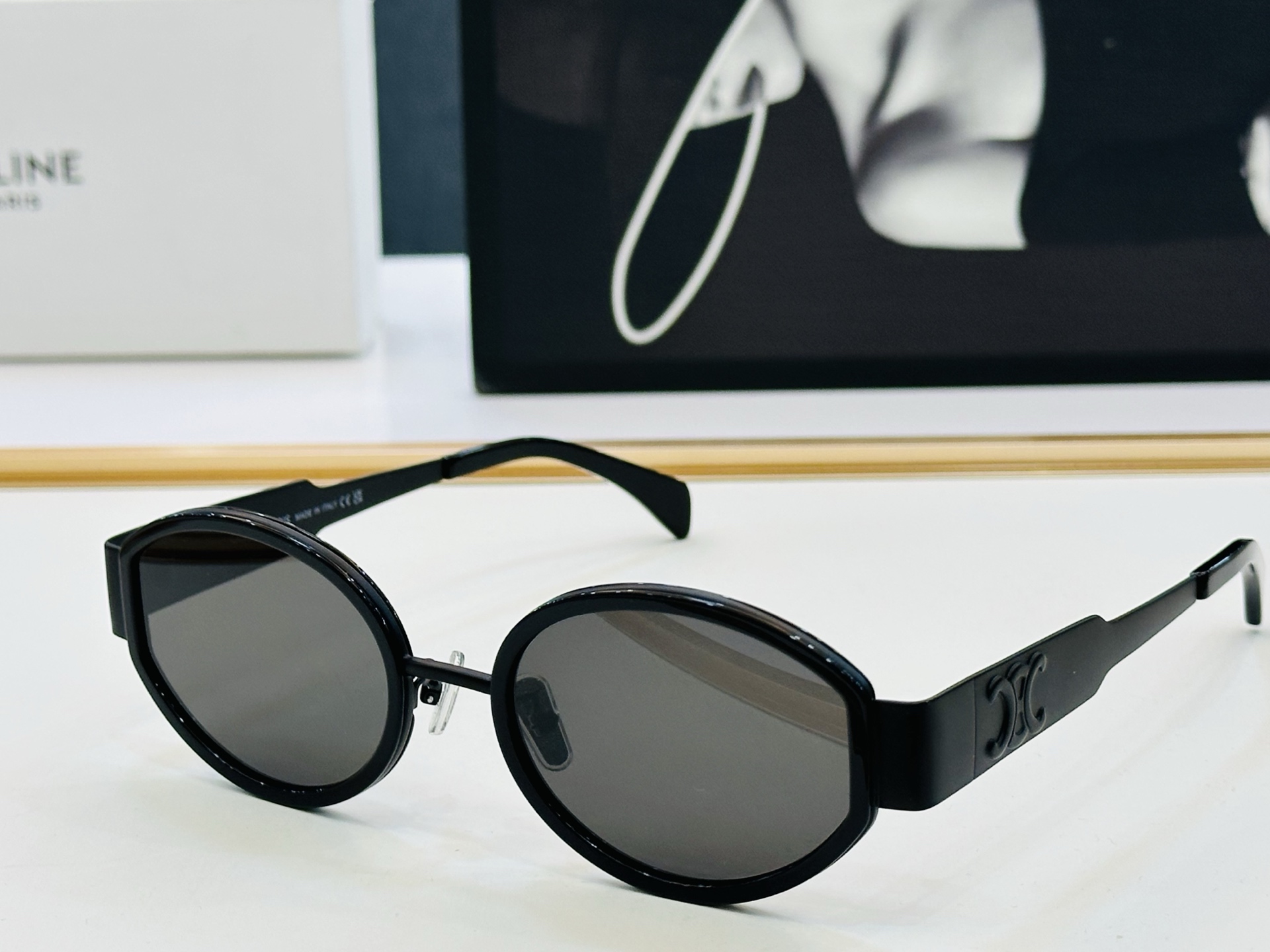 NO:553985,【CELINE】Celine CL40331F Size 54 mouth 21-Always hot-selling style European and American style LGood gloss, strong texture, excellent workmanship, glasses, sunglasses, sunglasses, glasses, celine, celine19860909【CELINE】赛琳 CL40331F Size54口21- 一直热销的款式 欧美风 L光泽度好 质感强 工艺超赞 眼镜墨镜太阳镜,眼镜,celine,celine,glasses