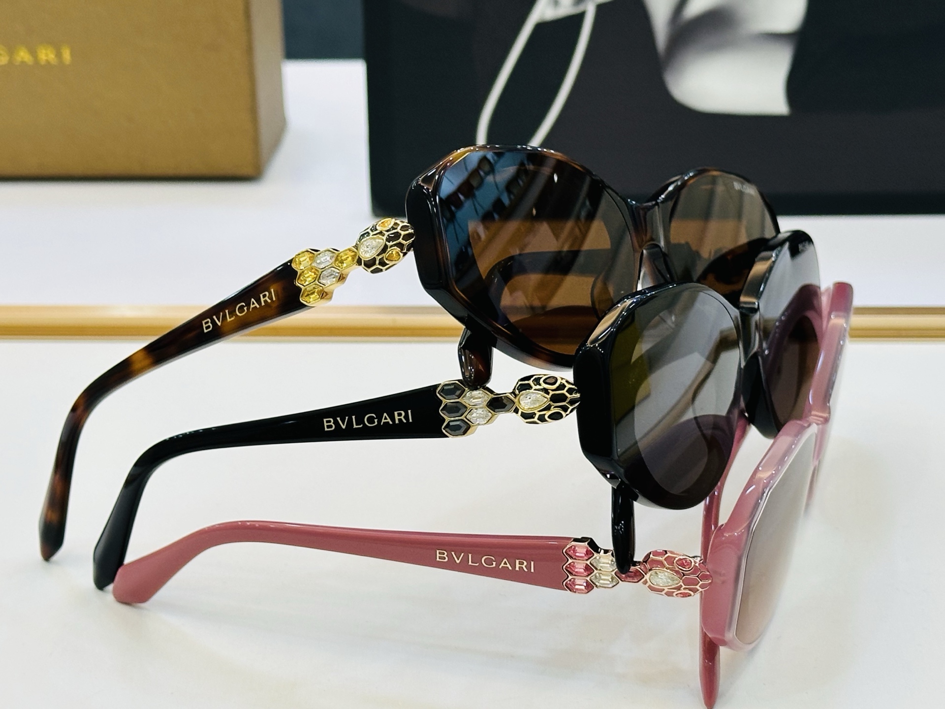 🆕款 官网同售 宝格家 BV1805LU 👍 Size ：51口20-145 绝对要买😎品质非常完美 b