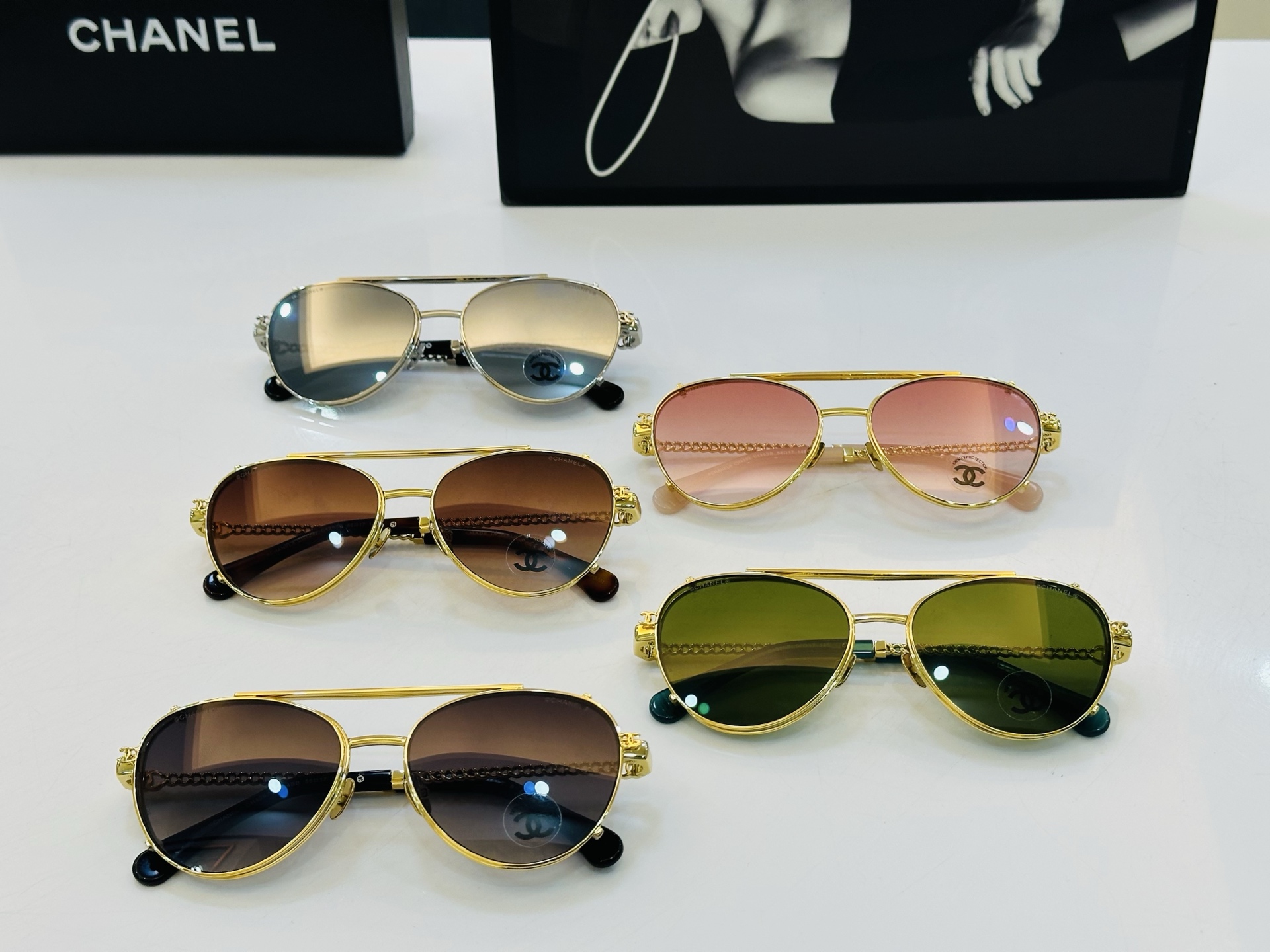 🆕 【CHANE*/香家】MODEL: CH4292 Size：56口17-145 💅🏻💓一太阳镜
