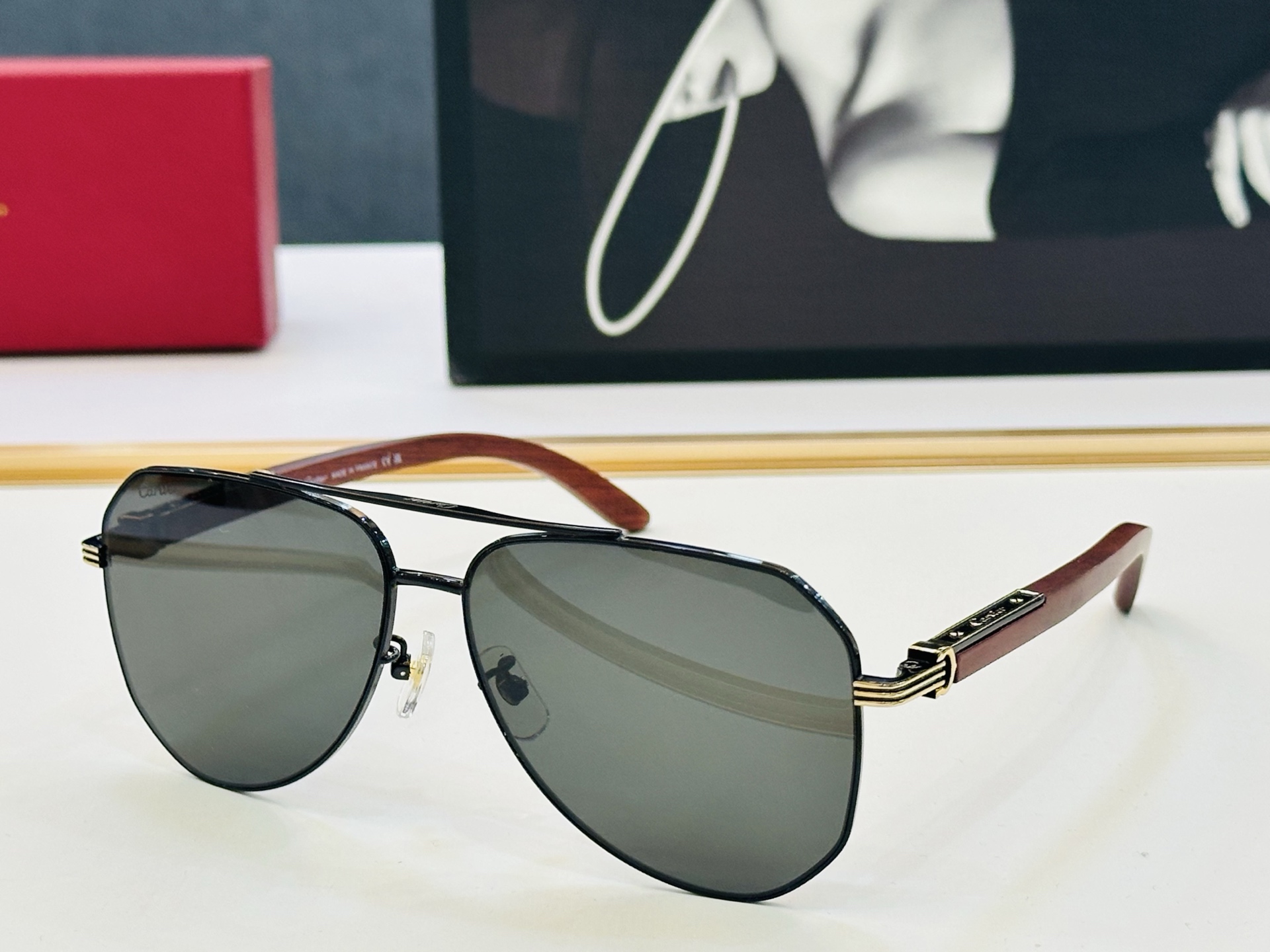 NO:554024,Original Cartie* Kajia official website classic sunglasses CT0566S Size 61 mouth 14-145 big brand brand with exquisite electroplating process J looks full of elegance when worn!  glasses, sunglasses, sunglasses, glasses, cartier19860909原版Cartie* 卡家 官网经典款 太阳镜 CT0566S Size61口14-145 电镀工艺精湛大牌品 J戴起来气质十足！ 眼镜墨镜太阳镜,眼镜,cartier,glasses