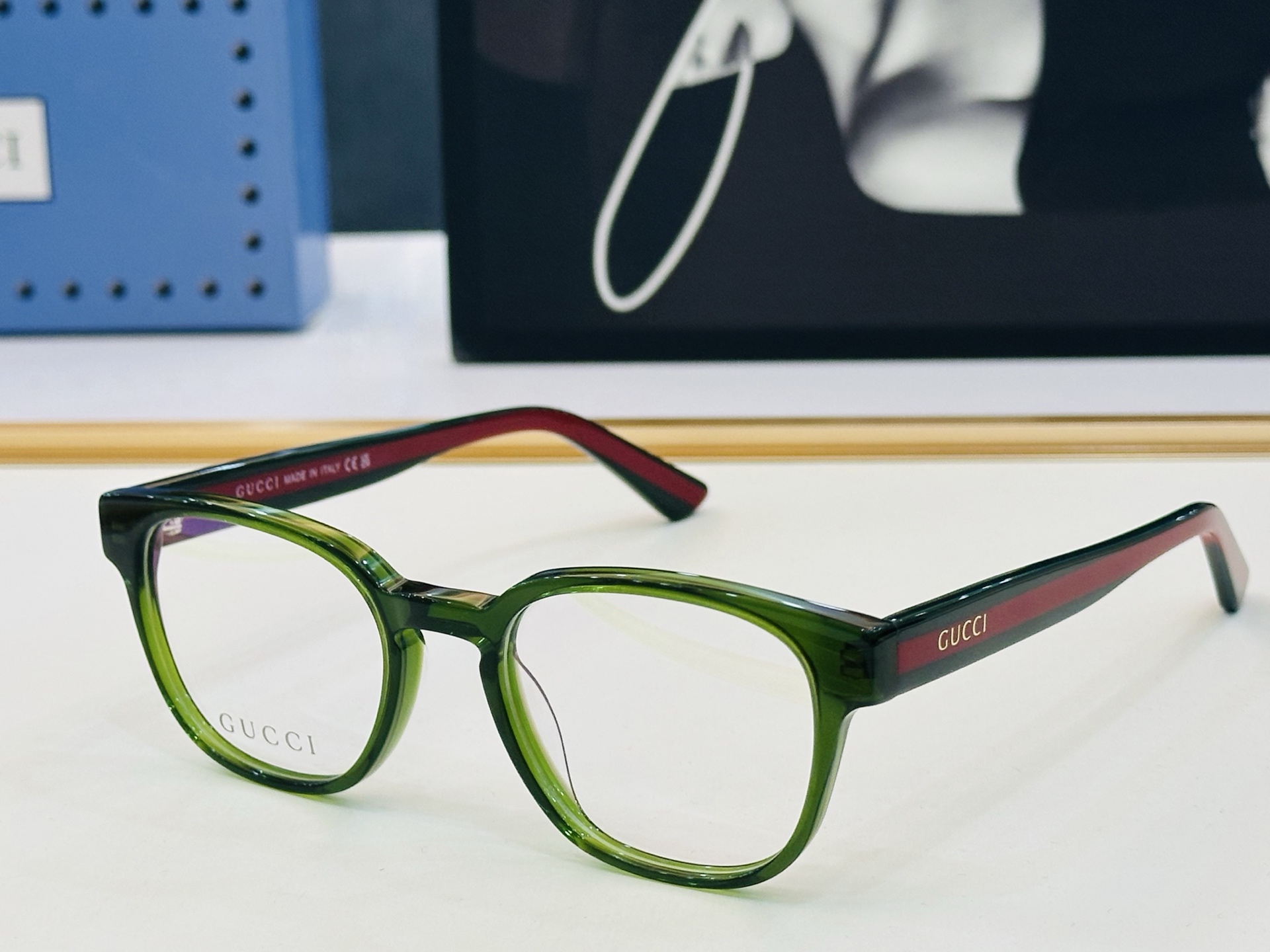 GUCCl*古家 时尚太阳镜 GG0927 Size：49口19-145 🎈超时尚☀☀💝🙏 L完美板材框