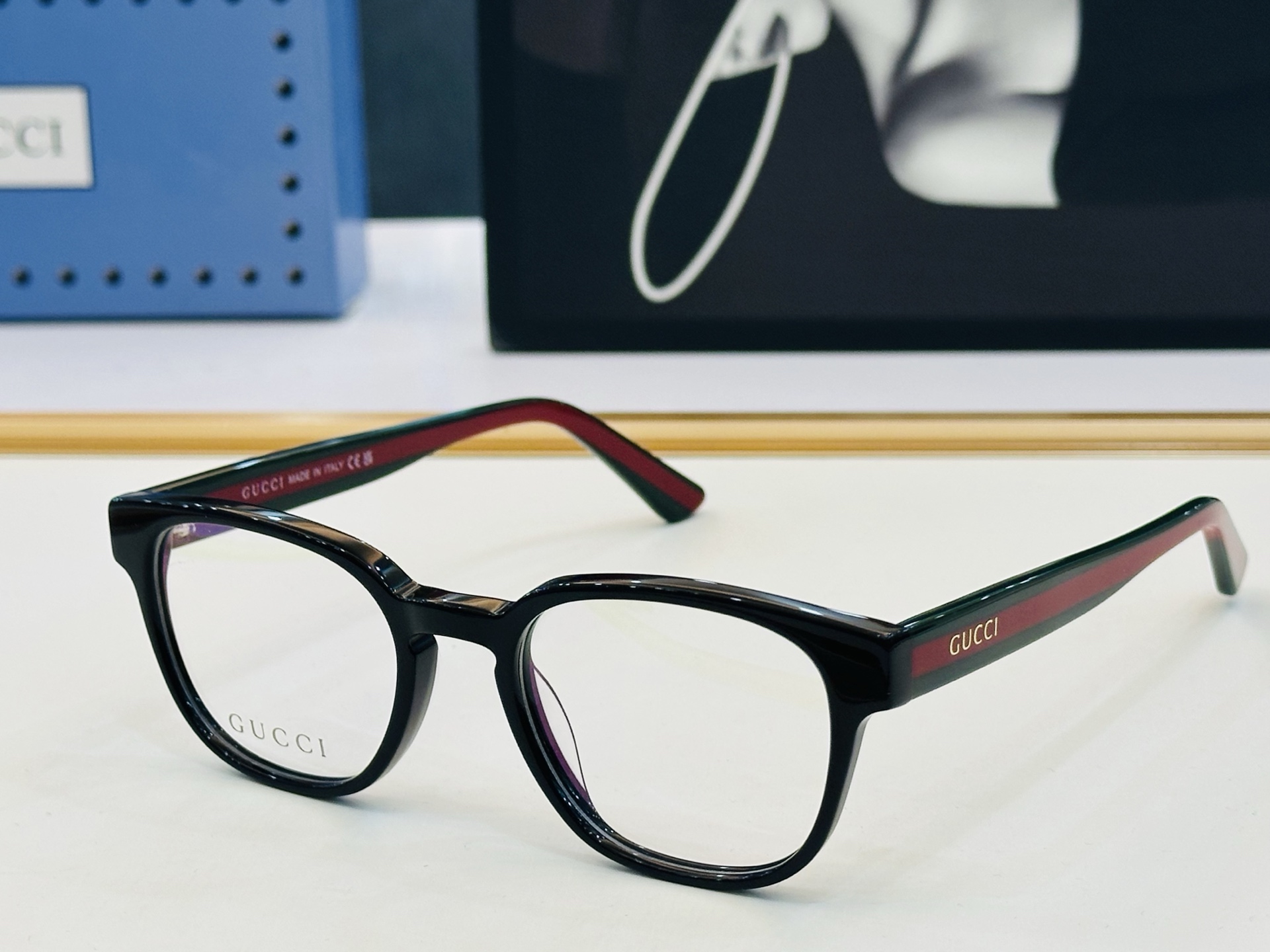 GUCCl*古家 时尚太阳镜 GG0927 Size：49口19-145 🎈超时尚☀☀💝🙏 L完美板材框