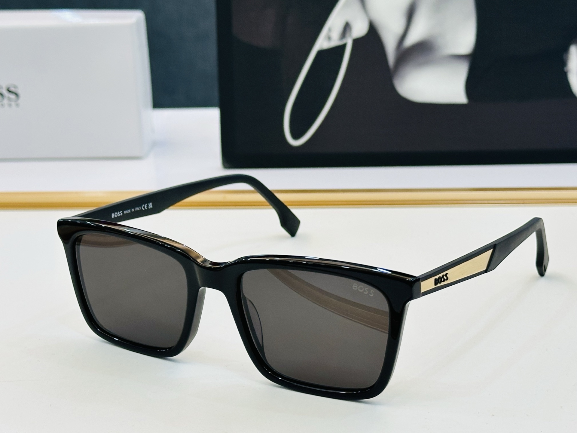 NO:554050,BOSS1827 Size 55, mouth 18-145, not picky, classic and timeless frame type, Z-quality, optical frame, glasses, sunglasses, sunglasses, glasses19860909BOSS1827 Size55口18-145 不挑脸 经典不过时框型 Z品质优良 配光架 眼镜墨镜太阳镜,眼镜,glasses
