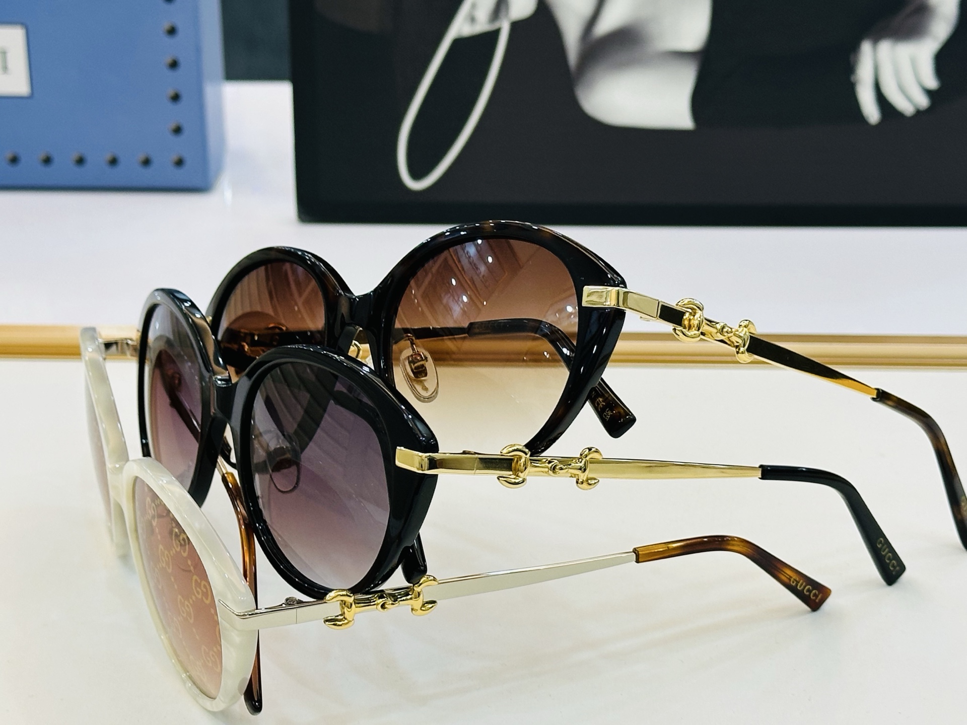 GUCC*🔻 古家GG2056S Size：56口20-145 原版墨镜搭配镜框🔝🔝时尚靓丽 q个性十足