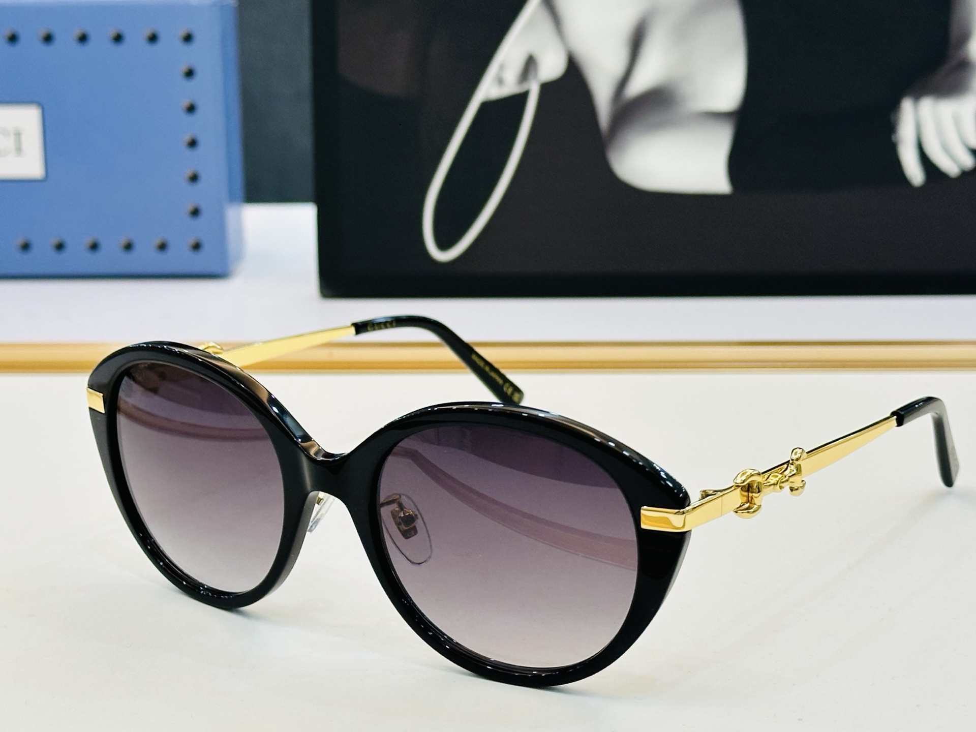 NO:554036,GUCC* Gujia GG2056S Size 56 mouth 20-145 original sunglasses with frames, fashionable and beautiful q full of personality glasses, sunglasses, sunglasses, glasses, gucci, gucci19860909GUCC* 古家GG2056S Size56口20-145 原版墨镜搭配镜框时尚靓丽 q个性十足眼镜墨镜太阳镜,眼镜,gucci,gucci,glasses