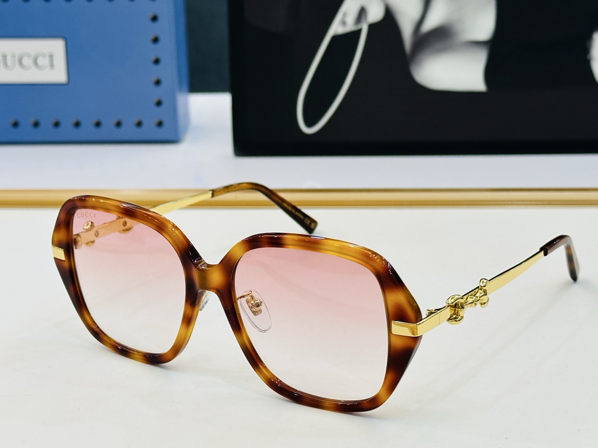 GUCC*🔻 古家GG2055SA Size：57口17-145 原版墨镜搭配镜框🔝🔝时尚靓丽 q个性十
