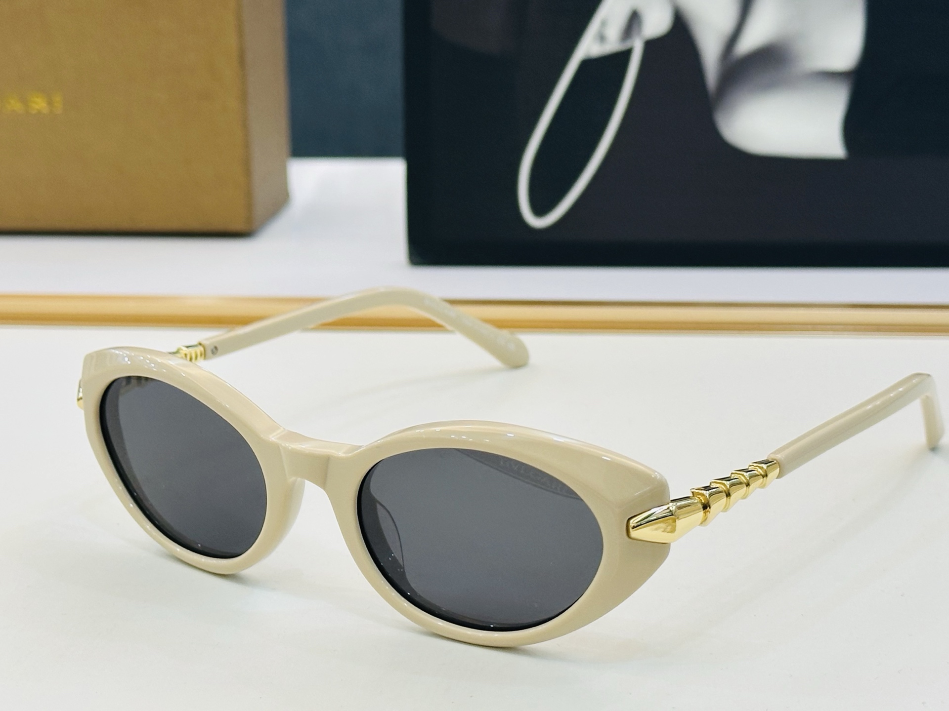 🆕款 官网同售 宝格家 BV40068 👍 Size ：51口20-140 绝对要买😎品质非常完美 C出