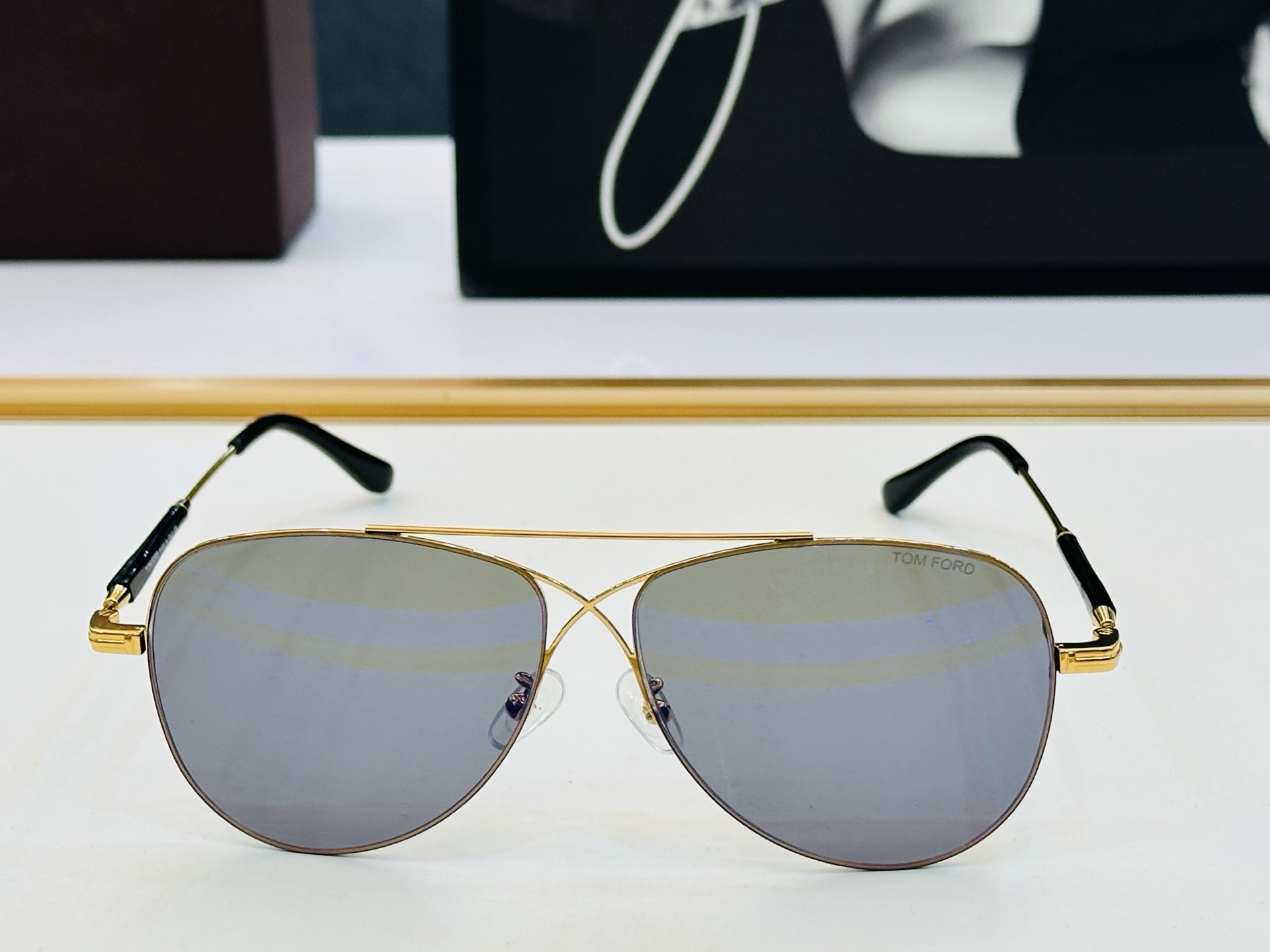 🎉TOM FOR*🎉汤姆家 Model: FT0981 Size：60口18-140 时尚框 太阳镜👓 