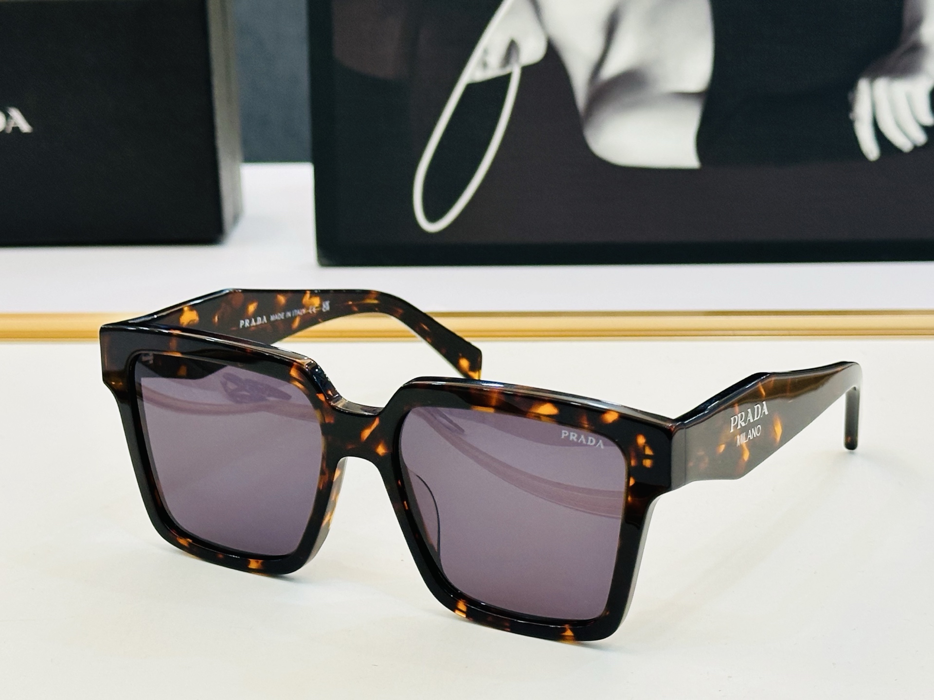 🔺PRAD*🔻普家 PR24ZS Size：56口16-145 眼镜系列堪称精湛制作 👍C太阳镜