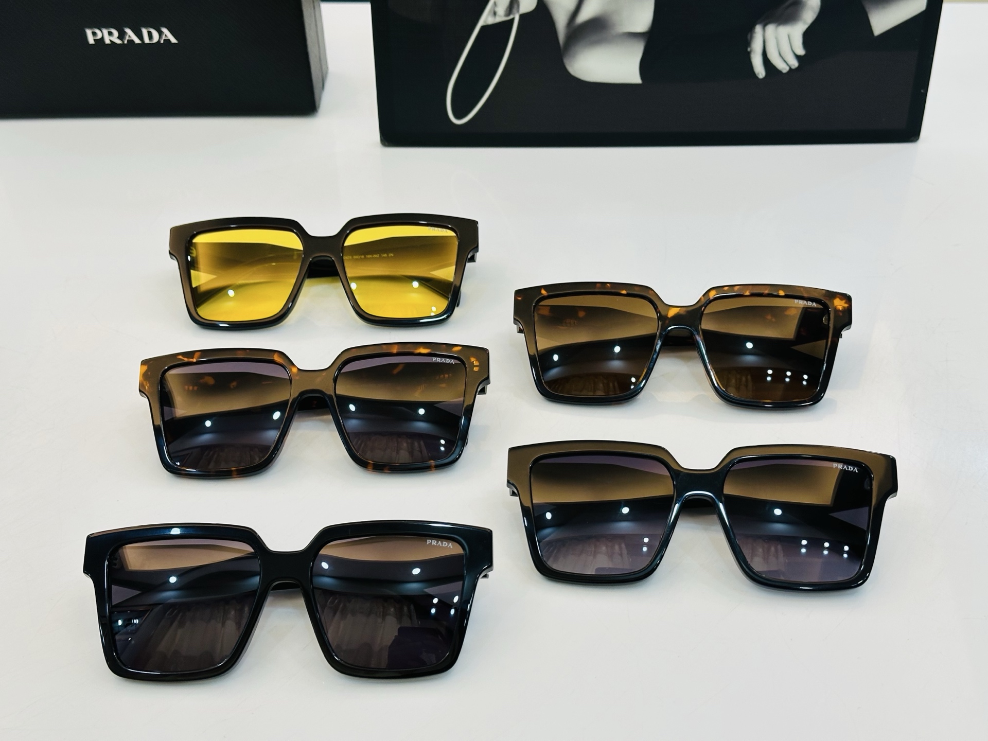 🔺PRAD*🔻普家 PR24ZS Size：56口16-145 眼镜系列堪称精湛制作 👍C太阳镜