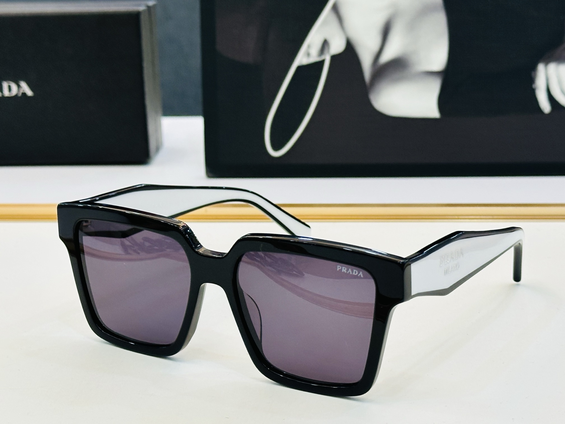 🔺PRAD*🔻普家 PR24ZS Size：56口16-145 眼镜系列堪称精湛制作 👍C太阳镜