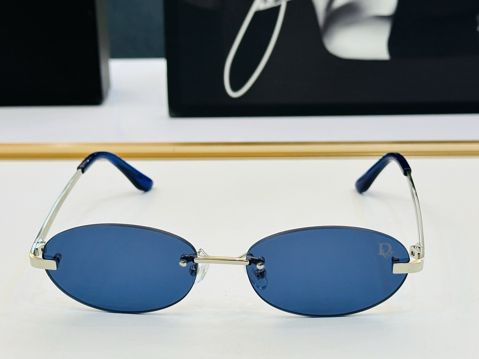 🔻🔻🔻DIO* 迪家 CAT29GMN Size：58口17-143 春夏款墨镜 😎🔆 K搭配镜腿精致 