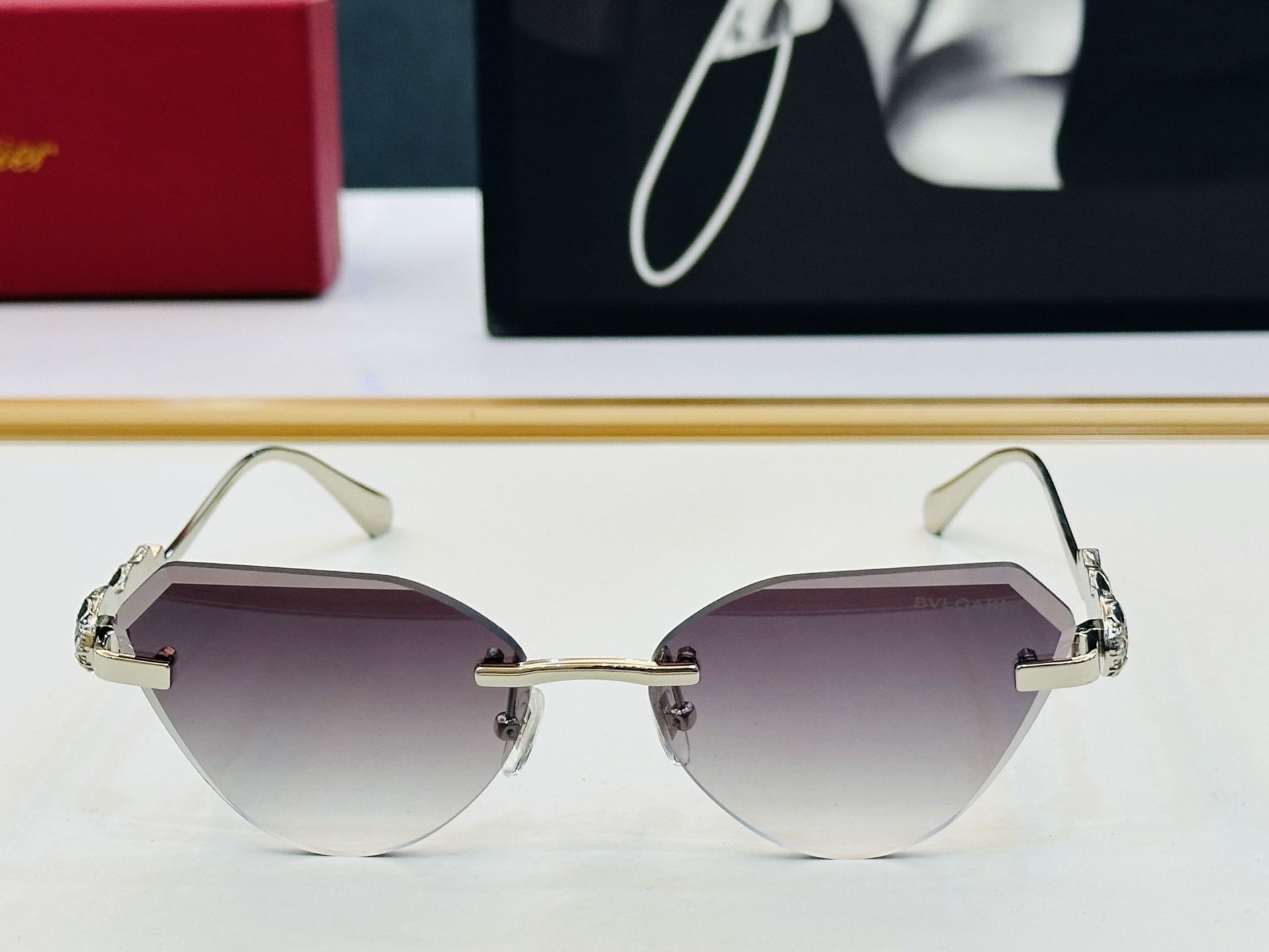 🆕款 官网同售 宝格家 BV1811LU 👍 Size ：57口16-145 绝对要买😎品质非常完美 K