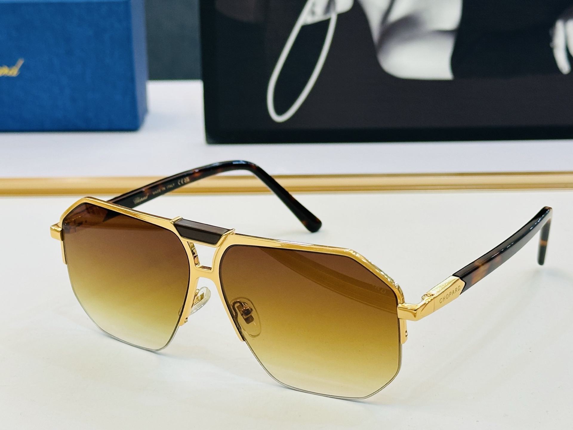 肖邦 🎩 SCHG61 Size：62口12-145 充满活力的 展现独特个性🌟展现大气的你 L高品质 