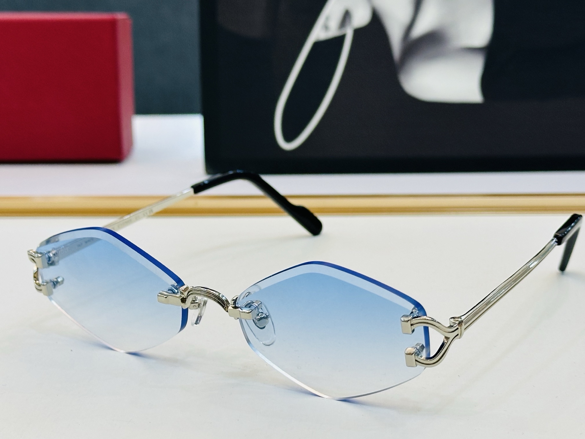 🆕 原版Cartie* 卡家 太阳镜 CT0769S Size：57口18-142 电镀工艺精湛大牌品 