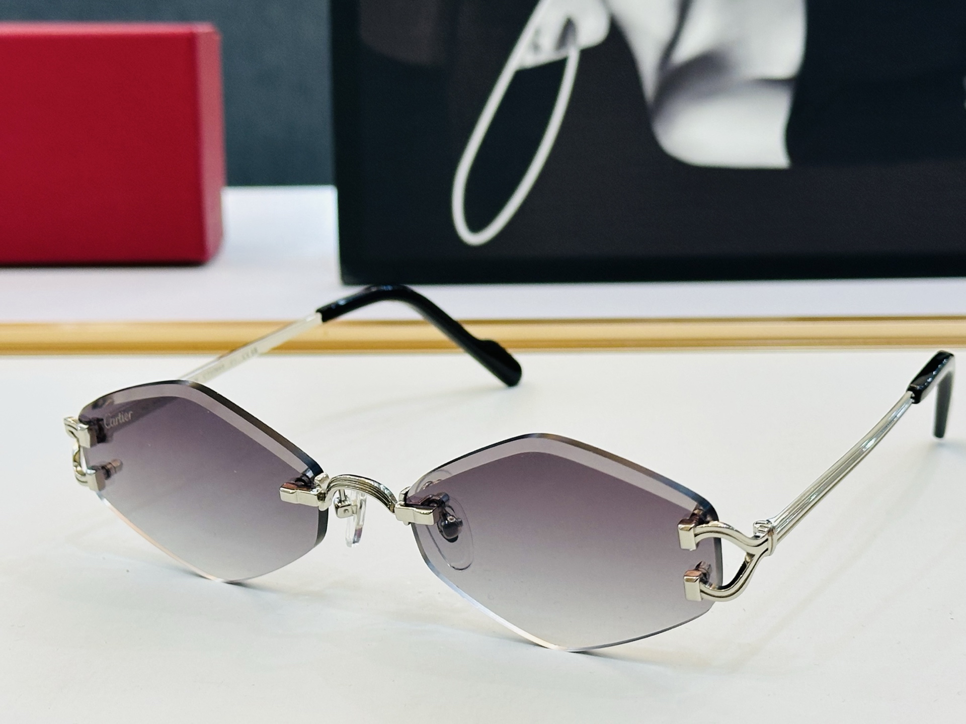 🆕 原版Cartie* 卡家 太阳镜 CT0769S Size：57口18-142 电镀工艺精湛大牌品 