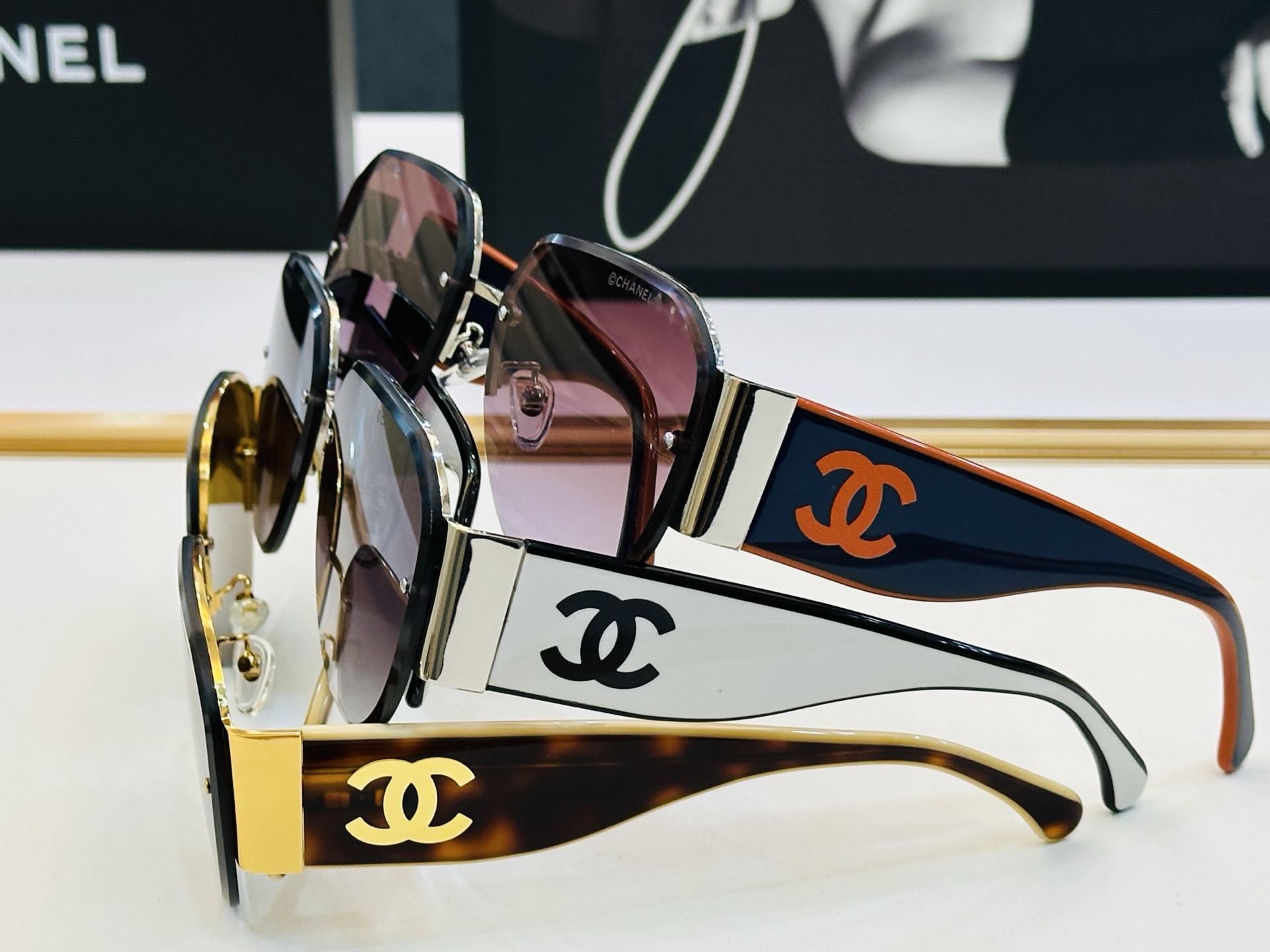 CHANE*香家 CH6657 SIZE：62口15-145 潮流爆款 太阳镜 😍😍高品质 佩戴舒适 b