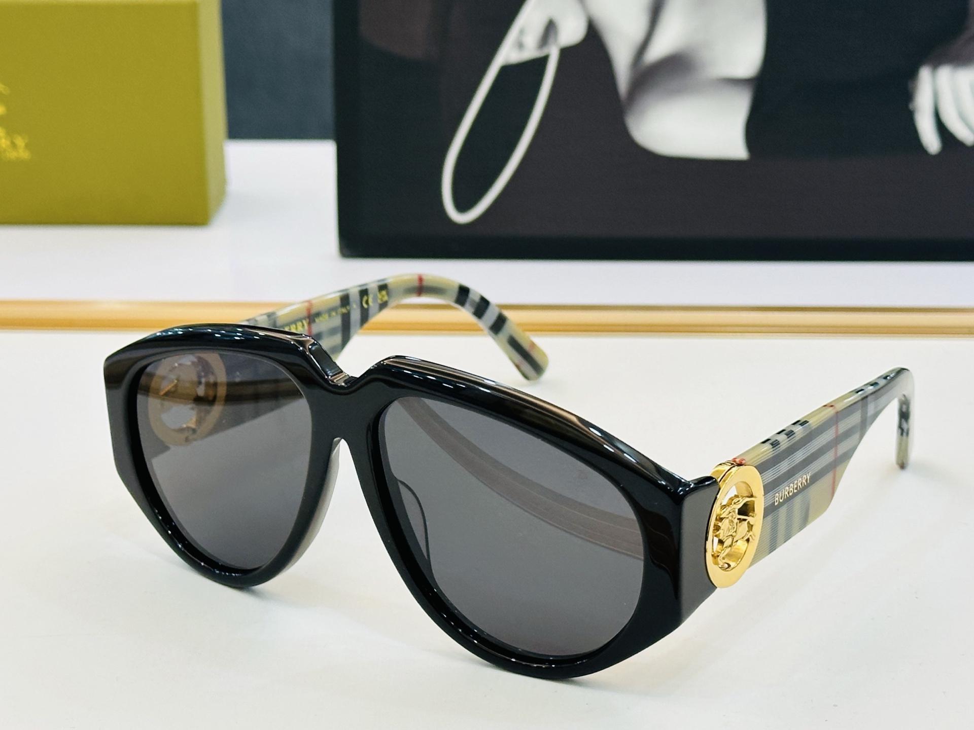 高品质✨BURBERR*✨ 巴家 BE4479U Size：60口15-140 女款太阳眼镜[得意]🌲🌲