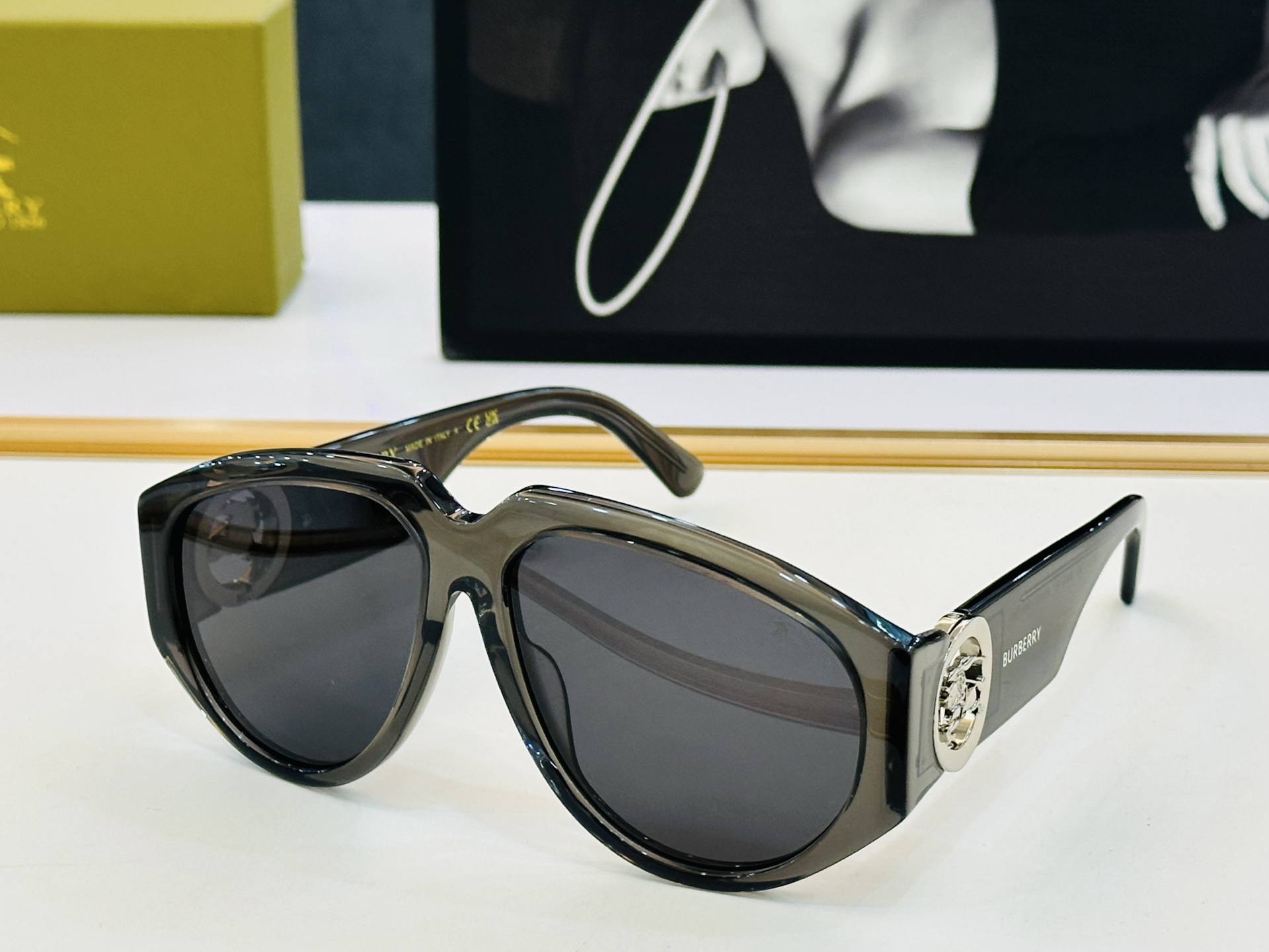 高品质✨BURBERR*✨ 巴家 BE4479U Size：60口15-140 女款太阳眼镜[得意]🌲🌲