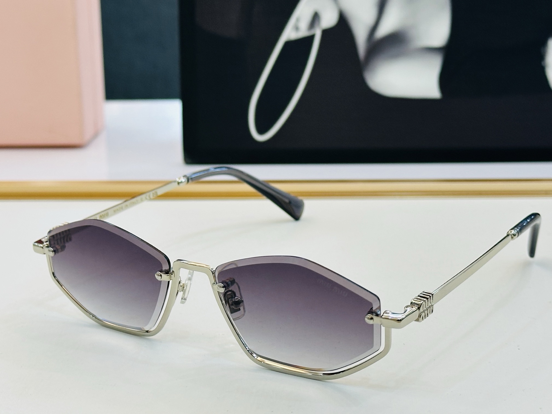 🆕 谬家 SMU 1746S Size：55口18-145 🌺🌺 [玫瑰][闪电] 时尚靓丽 得意][得