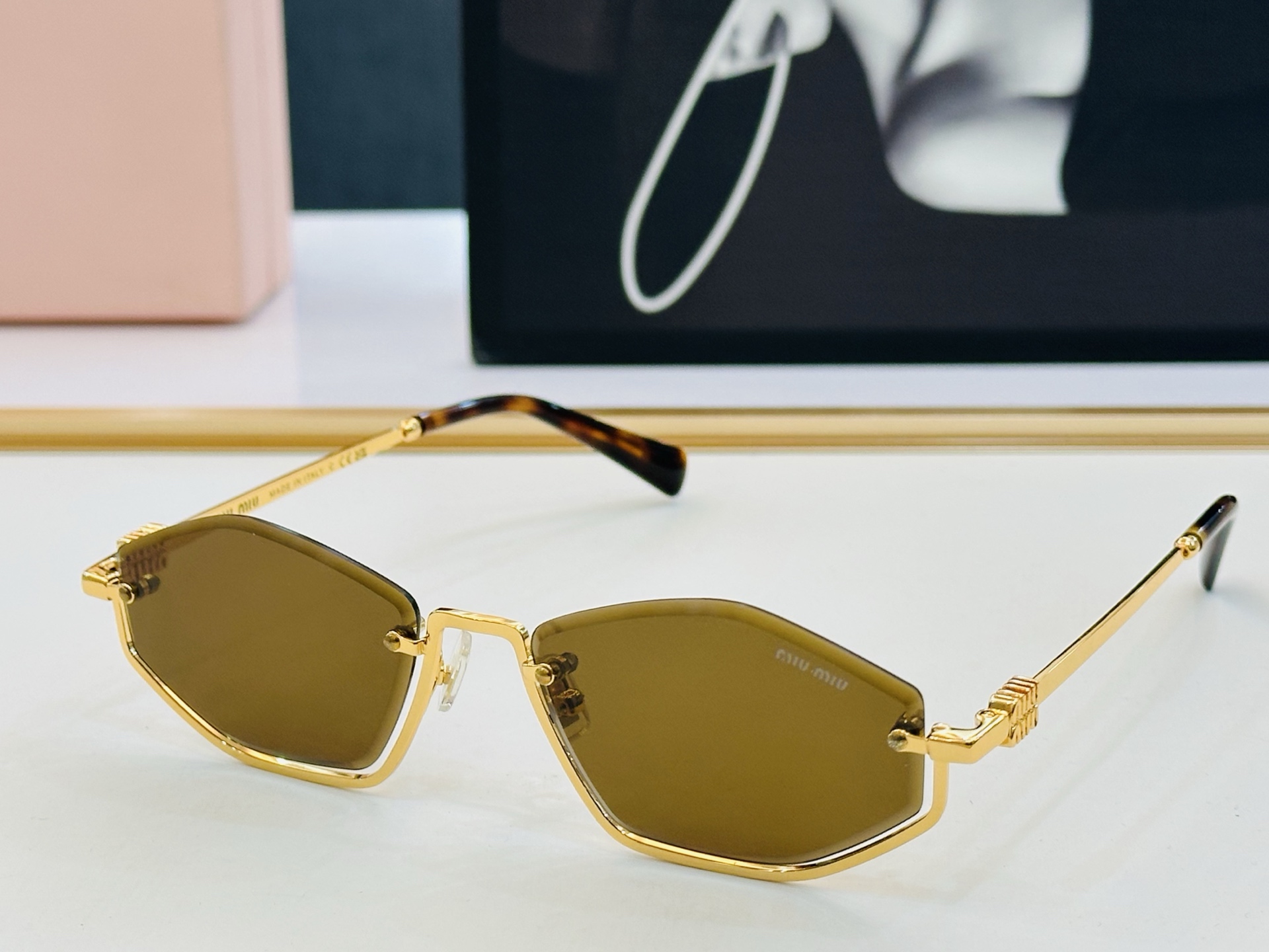 🆕 谬家 SMU 1746S Size：55口18-145 🌺🌺 [玫瑰][闪电] 时尚靓丽 得意][得